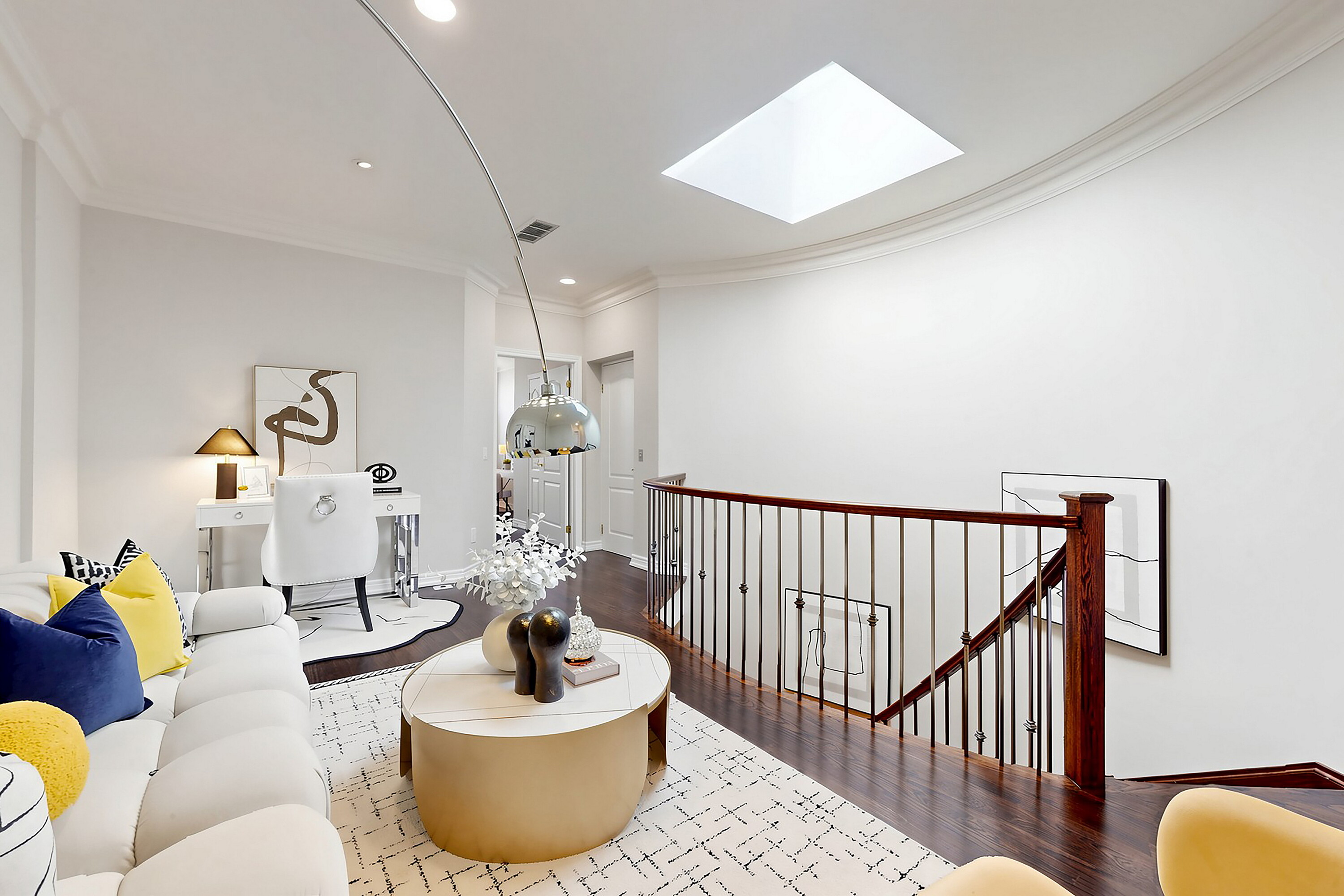  Elegant Townhome in South Hill - 物件實景