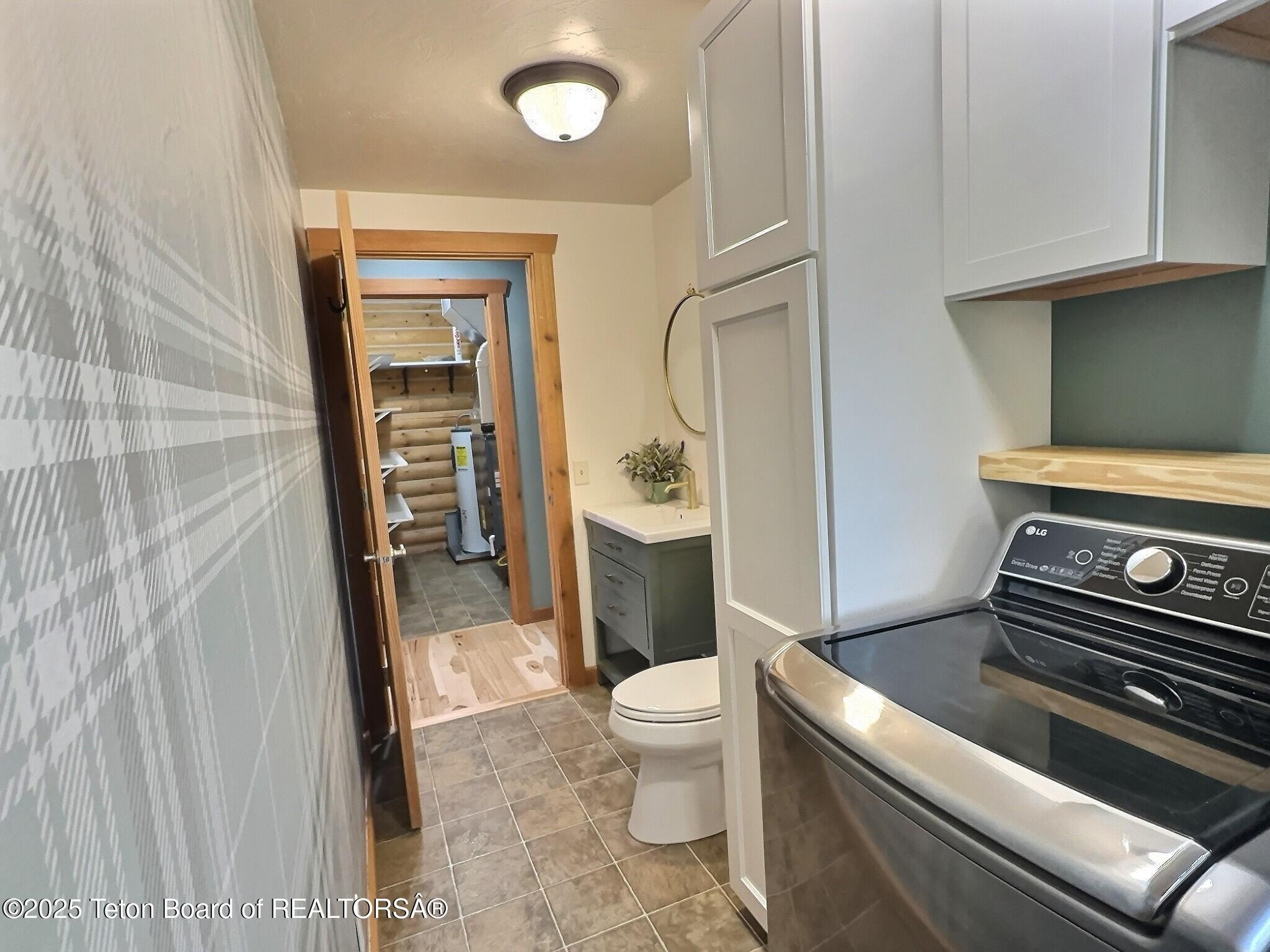 Driggs, Idaho, 83422, United States, 3 Bedrooms Bedrooms, ,3 BathroomsBathrooms,Residential,For Sale,1973762