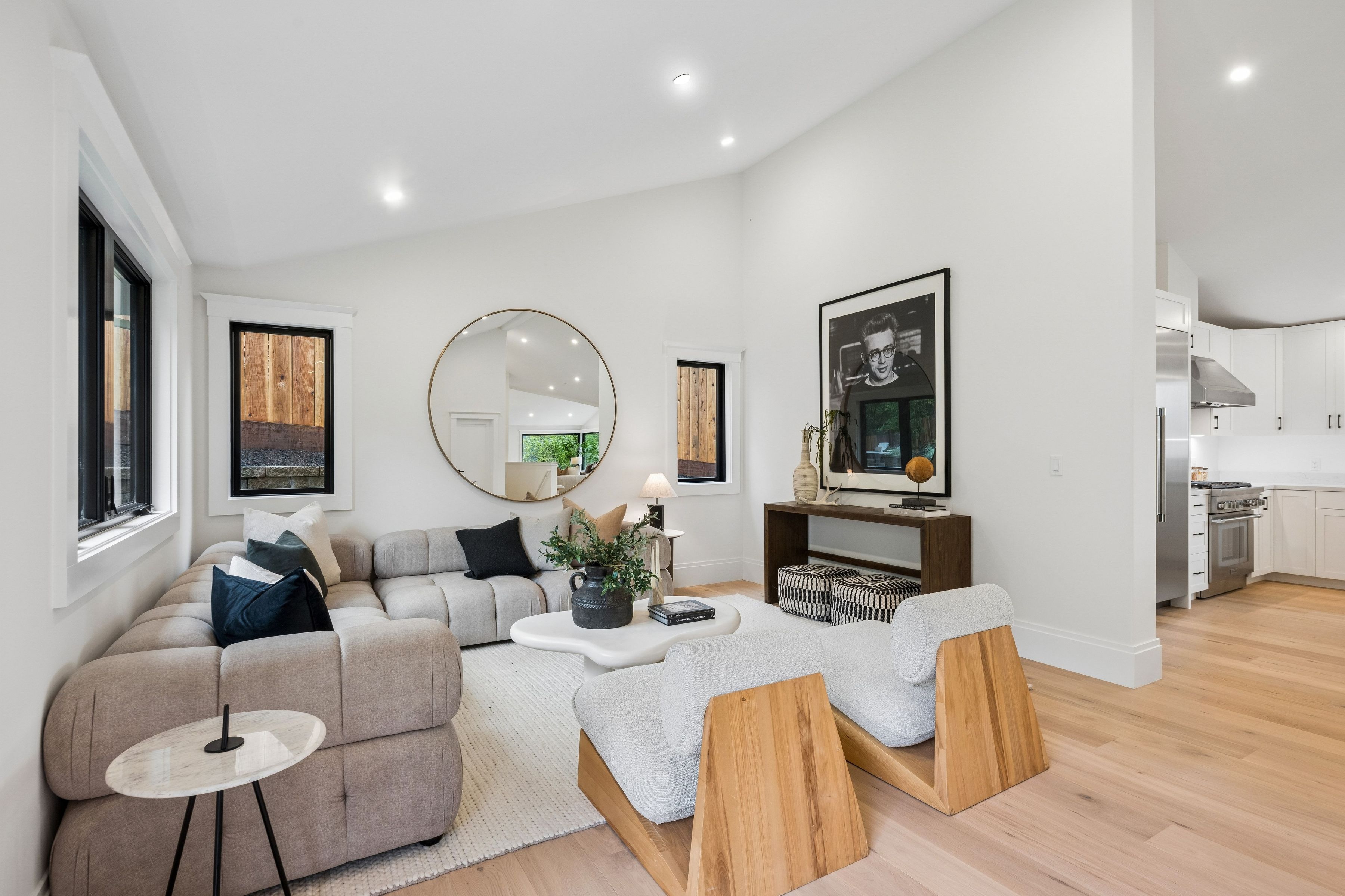  Spectacular Newly Developed Home - 物件實景