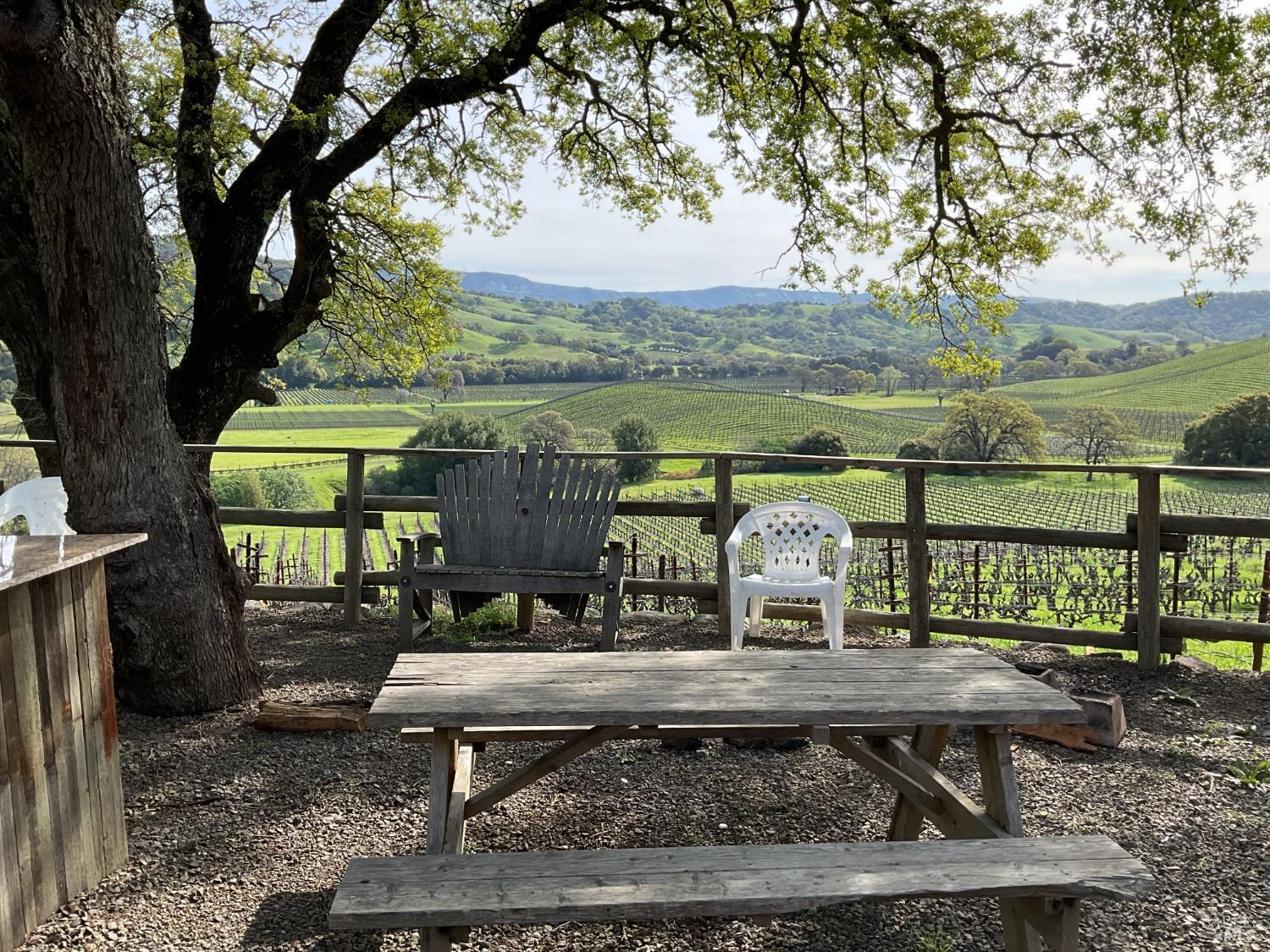 Napa, California, 94558, United States, 3 Bedrooms Bedrooms, ,3 BathroomsBathrooms,Residential,For Sale,1991897