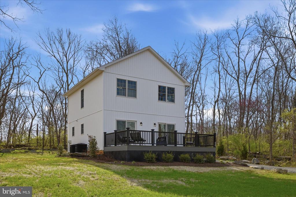 Boyce, Virginia, 22620, United States, 3 Bedrooms Bedrooms, ,3 BathroomsBathrooms,Residential,For Sale,2032757