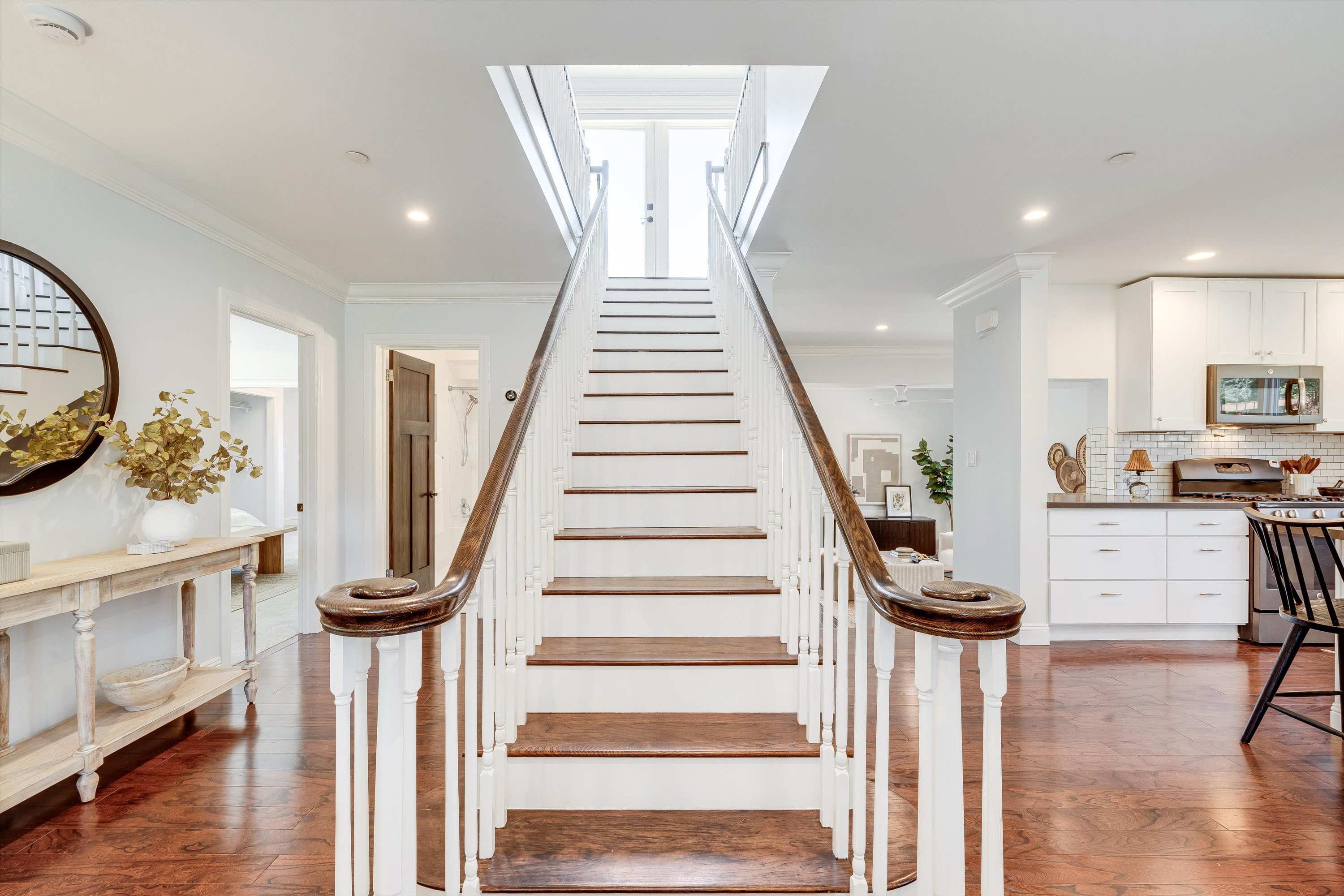  18428 4th  Avenue - 物件實景