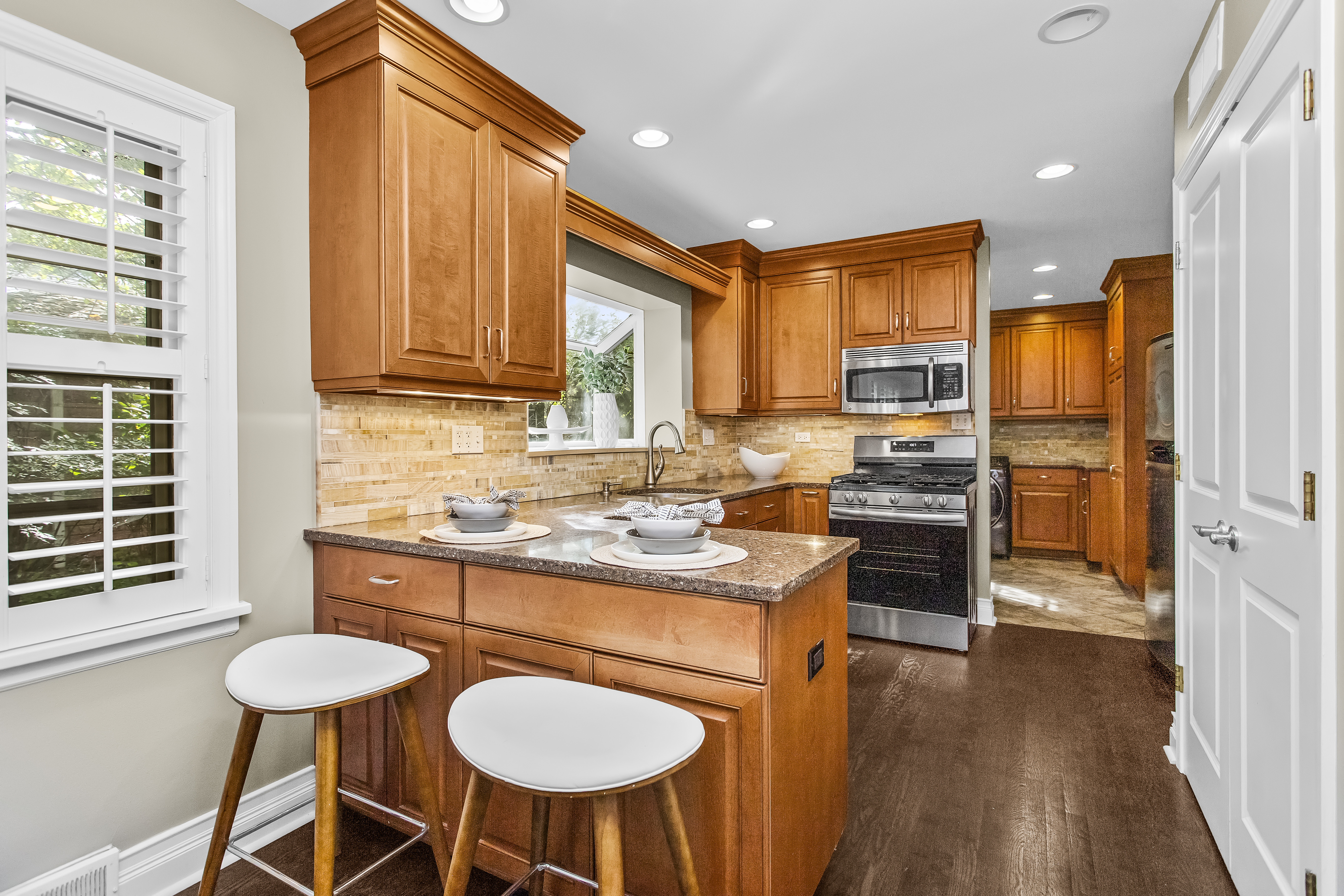  807 Surrey Lane, Glenview, IL, 60025 - 物件實景