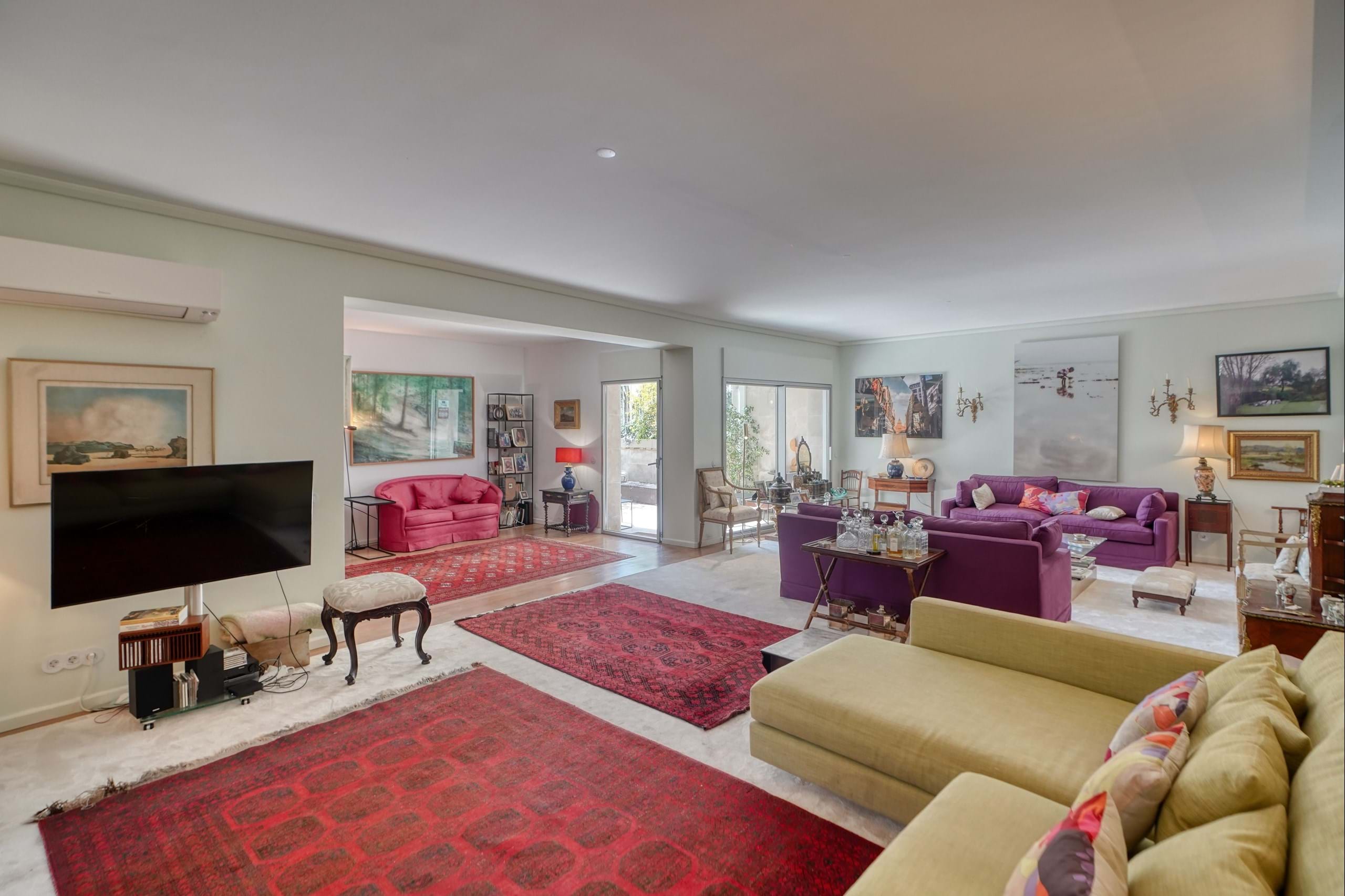 Lisboa, Lisbon, 1200-842, PT, 4 Bedrooms Bedrooms, ,3 BathroomsBathrooms,Residential,For Sale,1794251