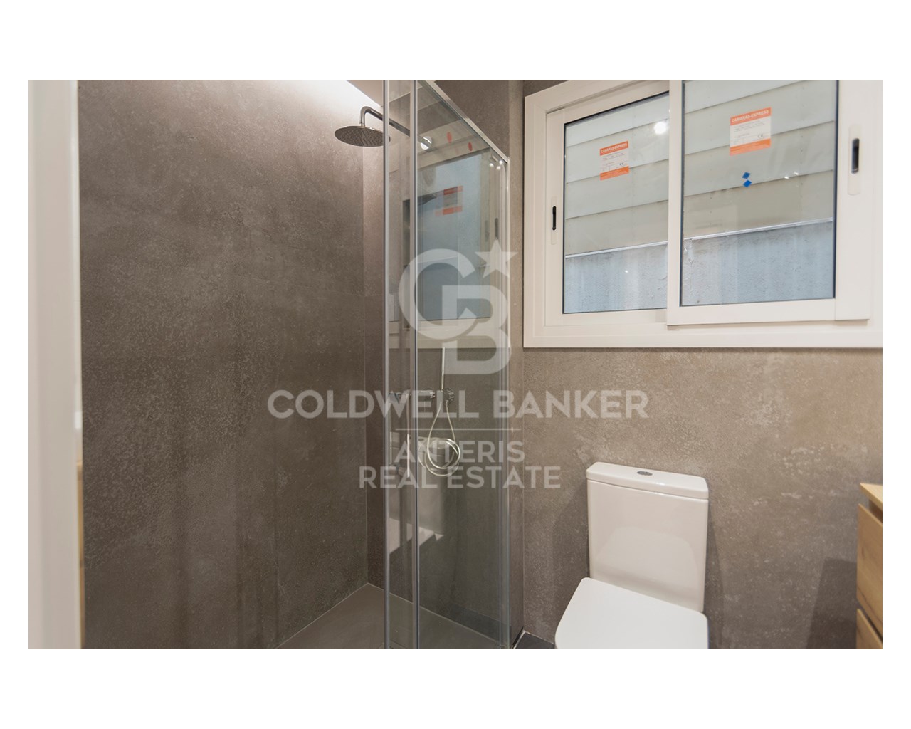 Barcelona, Catalonia, ES, 2 Bedrooms Bedrooms, ,1 BathroomBathrooms,Residential,For Sale,1688739