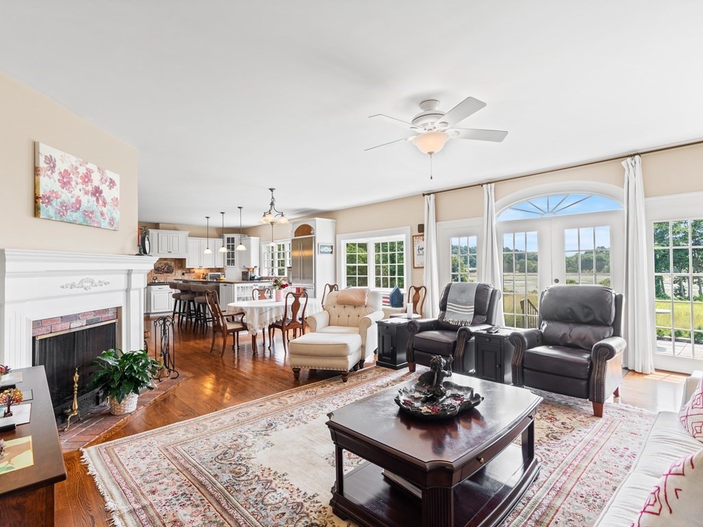 77 Water St, Rehoboth, Massachusetts, 02769, United States, 6 Bedrooms Bedrooms, ,4 BathroomsBathrooms,Residential,For Sale,77 Water St,1229615
