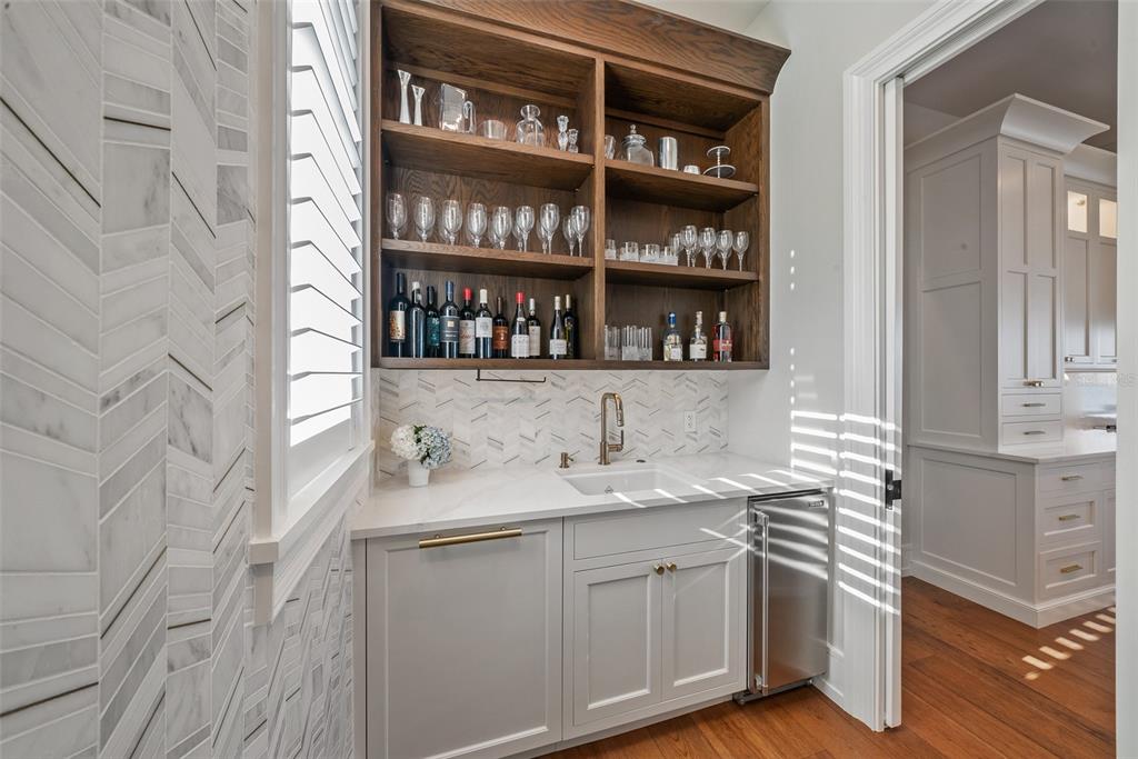 535 70th Street, Holmes Beach, Florida, 34217, United States, 6 Bedrooms Bedrooms, ,7 BathroomsBathrooms,Residential,For Sale,535 70th Street,1649175