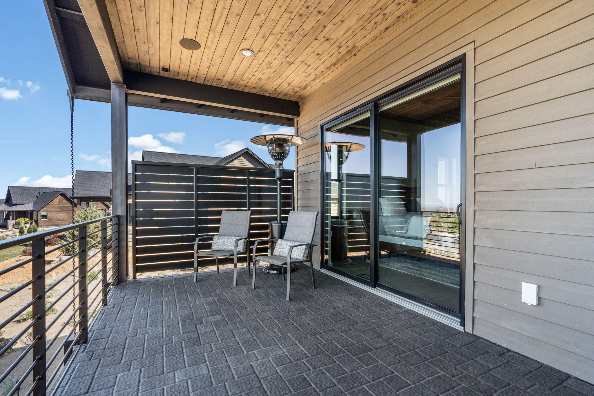 Powell Butte, Oregon, 97753, United States, 4 Bedrooms Bedrooms, ,5 BathroomsBathrooms,Residential,For Sale,1804820