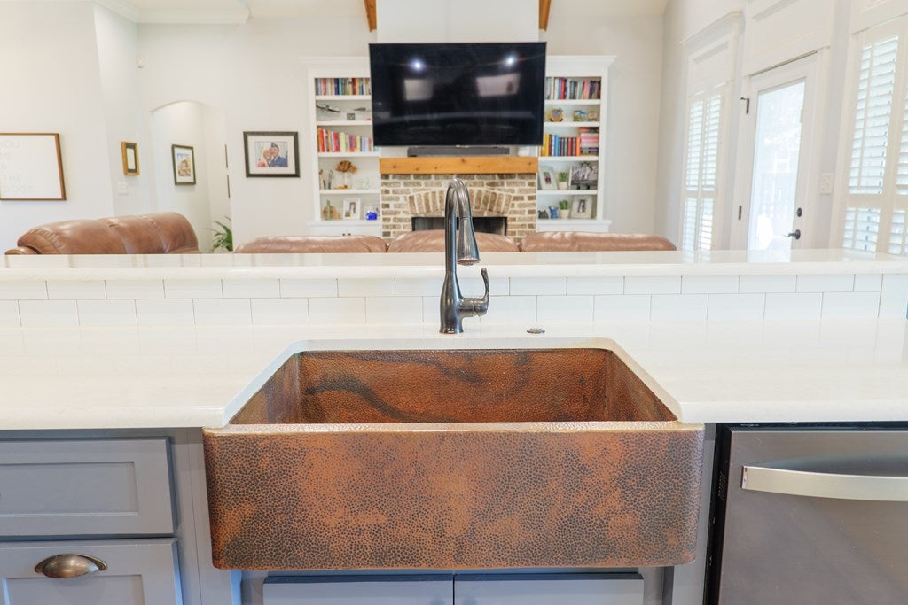 Valdosta, Georgia, 31601, United States, 4 Bedrooms Bedrooms, ,3 BathroomsBathrooms,Residential,For Sale,1991000