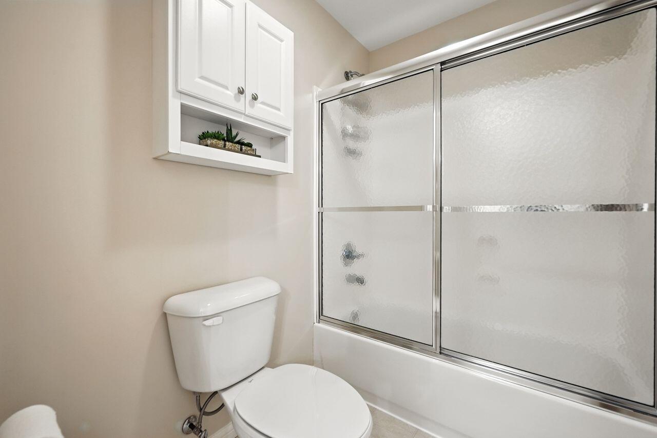 Union, Kentucky, 41091, United States, 4 Bedrooms Bedrooms, ,5 BathroomsBathrooms,Residential,For Sale,1961010