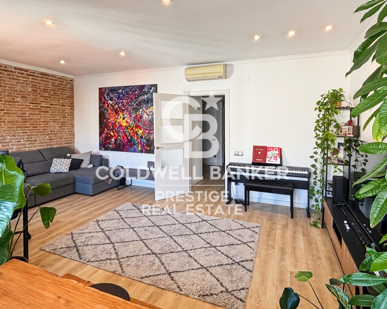 Barcelona, Catalonia, ES, 2 Bedrooms Bedrooms, ,1 BathroomBathrooms,Residential,For Sale,1965332