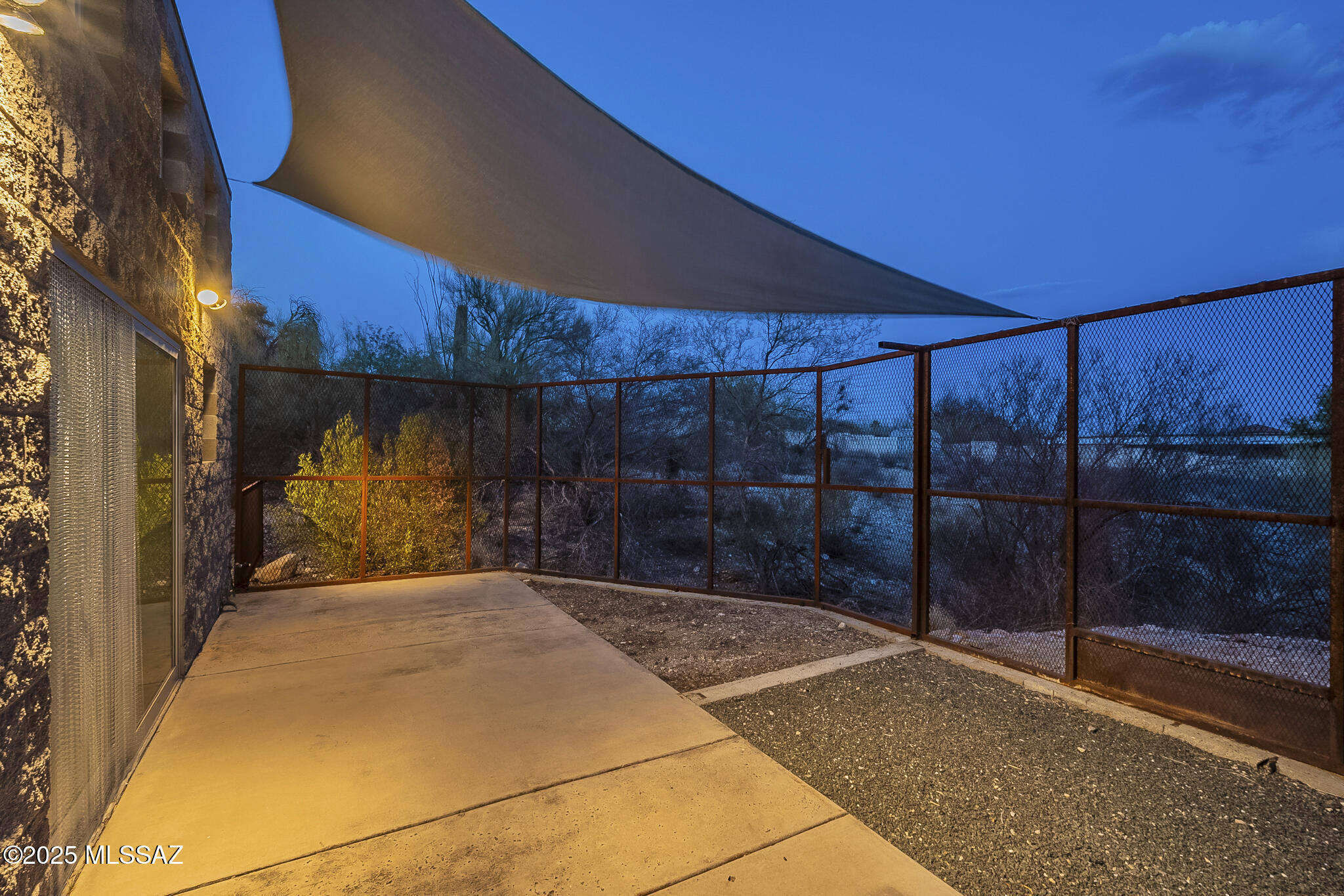 Tucson, Arizona, 85750, United States, 4 Bedrooms Bedrooms, ,3 BathroomsBathrooms,Residential,For Sale,1883244