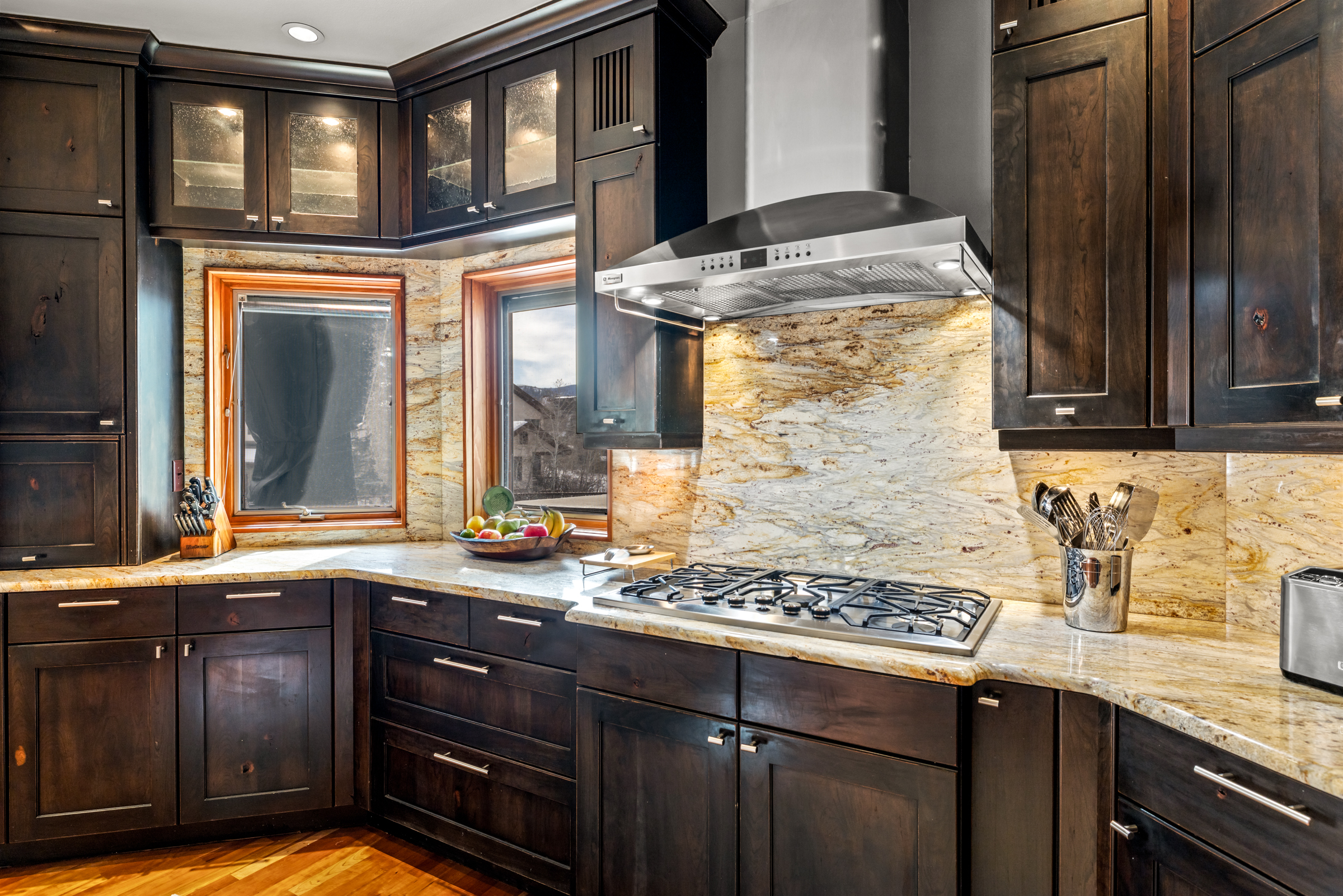  Luxury Rollingstone Fairway Estate - 物件實景