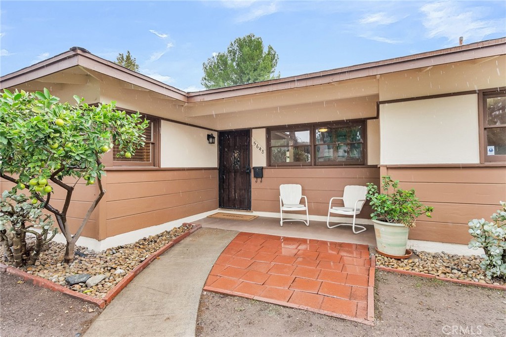 Riverside, California, 92506, United States, 3 Bedrooms Bedrooms, ,2 BathroomsBathrooms,Residential,For Sale,2001609