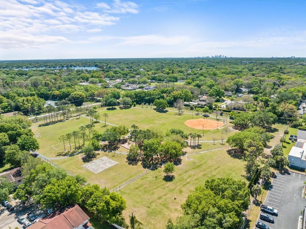 Tampa, Florida, 33618, United States, 4 Bedrooms Bedrooms, ,2 BathroomsBathrooms,Residential,For Sale,1966497