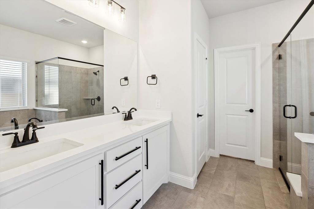 Aubrey, Texas, 76227, United States, 4 Bedrooms Bedrooms, ,3 BathroomsBathrooms,Residential,For Sale,1928697