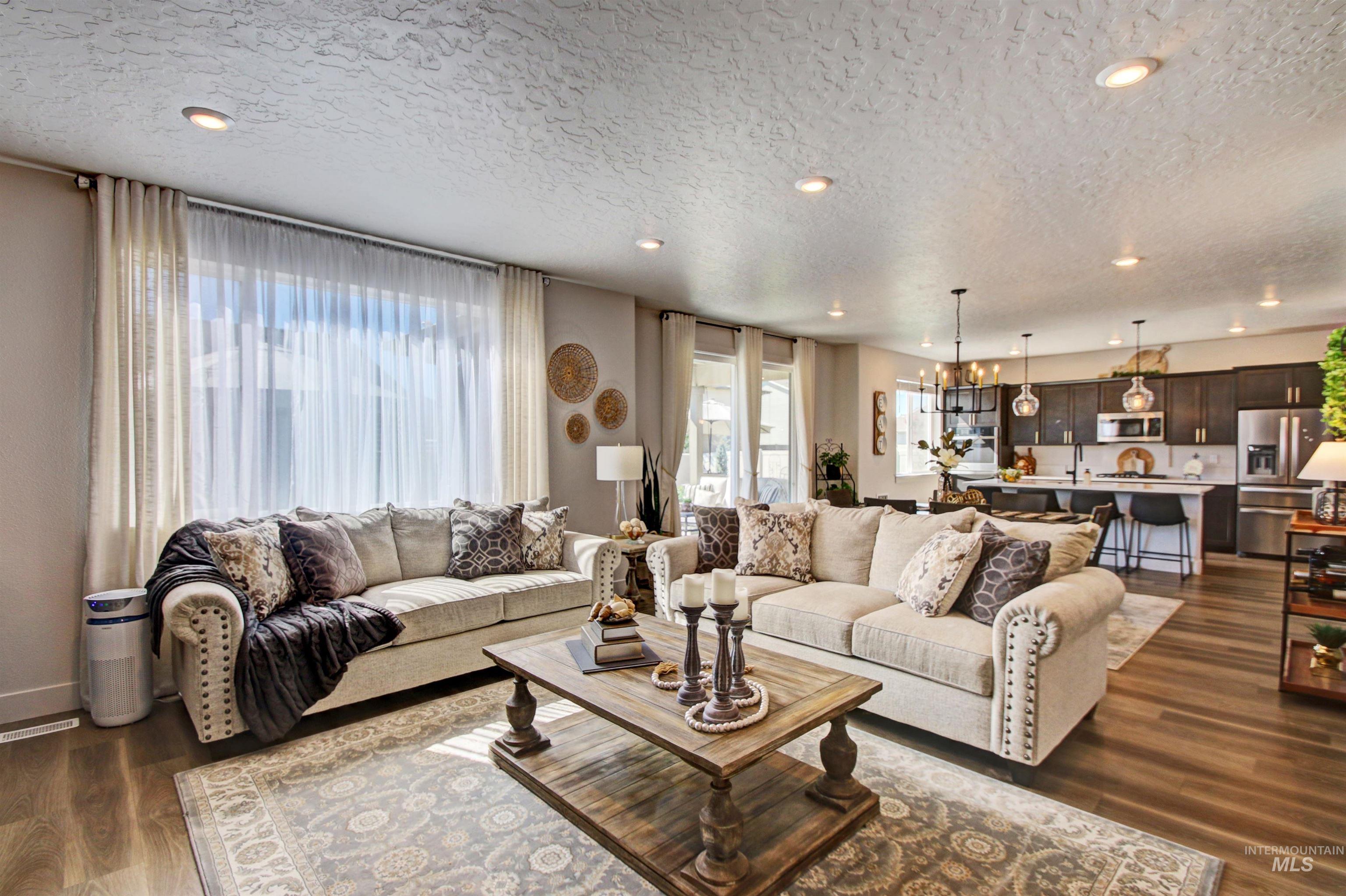 Meridian, Idaho, 83642, United States, 4 Bedrooms Bedrooms, ,Residential,For Sale,1911004