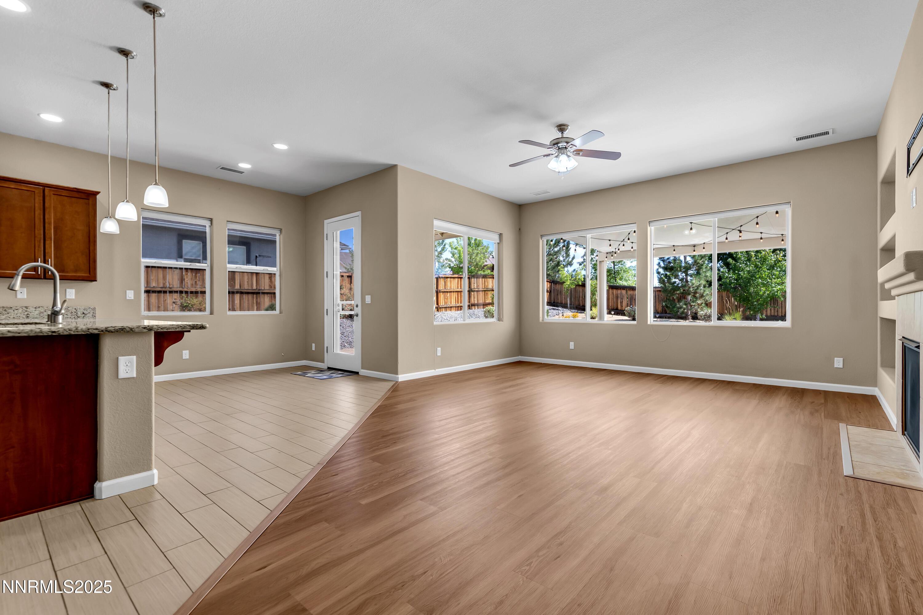 Sparks, Nevada, 89441, United States, 3 Bedrooms Bedrooms, ,3 BathroomsBathrooms,Residential,For Sale,1919835