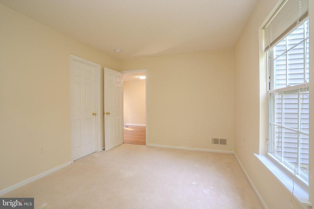 Princeton, New Jersey, 08540, United States, 4 Bedrooms Bedrooms, ,4 BathroomsBathrooms,Residential,For Sale,1938433