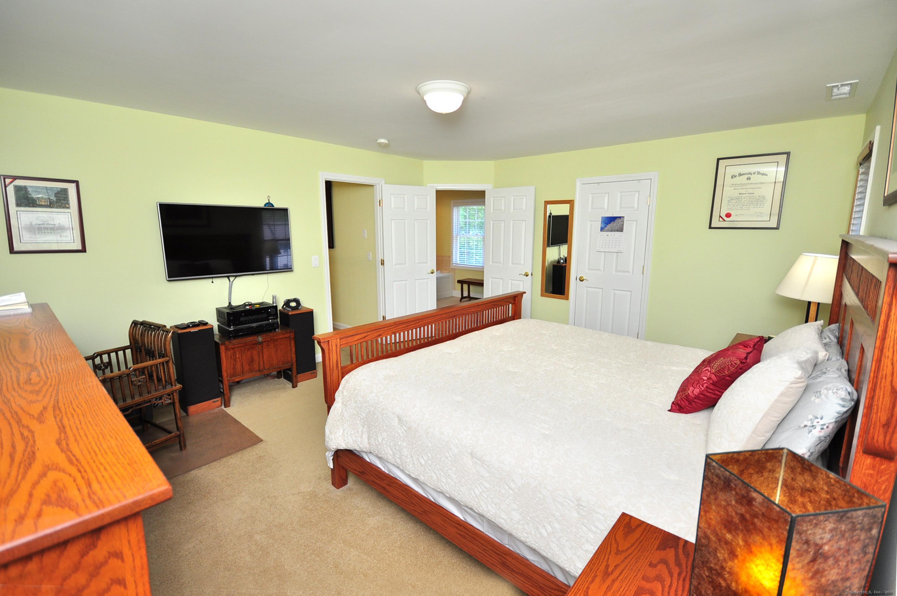 Tolland, Connecticut, 06084, United States, 3 Bedrooms Bedrooms, ,3 BathroomsBathrooms,Residential,For Sale,1937820