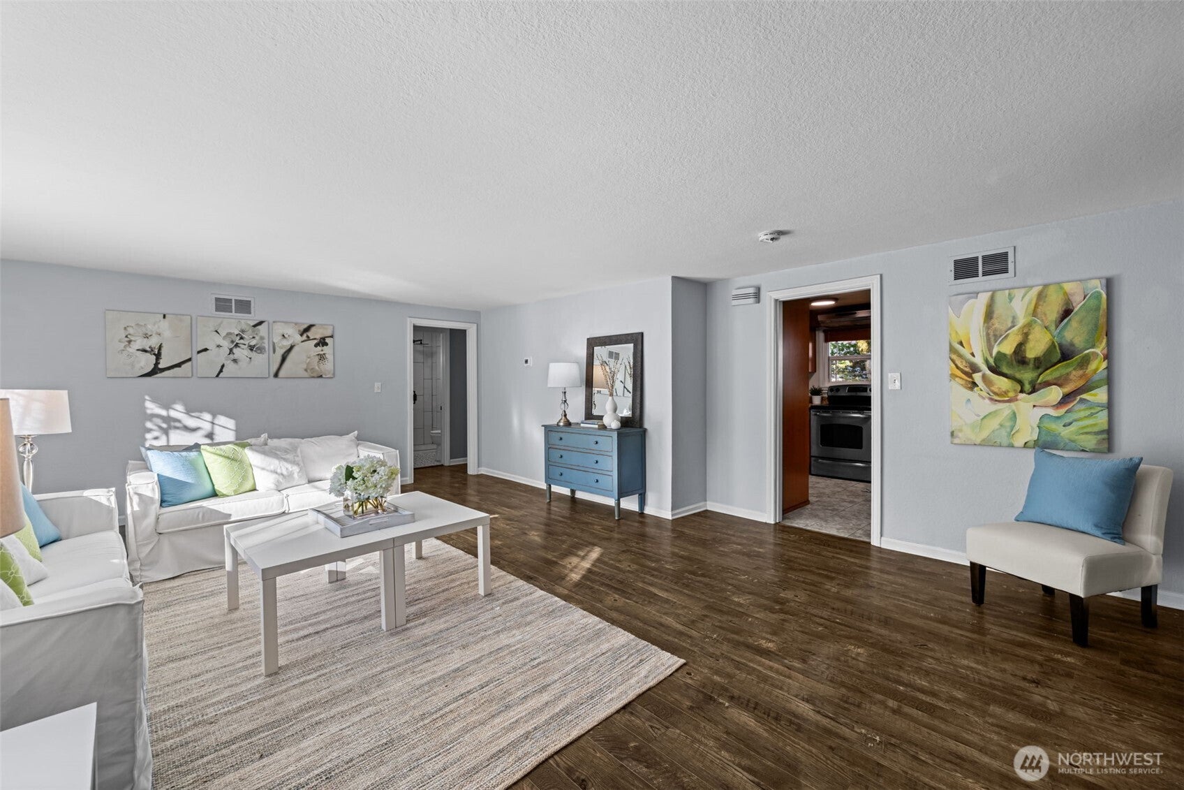 Shoreline, Washington, 98155, United States, 3 Bedrooms Bedrooms, ,1 BathroomBathrooms,Residential,For Sale,1984403