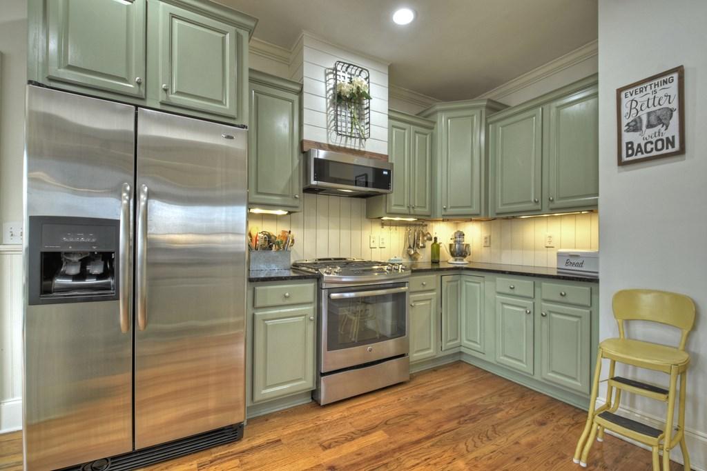Talking Rock, Georgia, 30175, United States, 4 Bedrooms Bedrooms, ,4 BathroomsBathrooms,Residential,For Sale,1692764