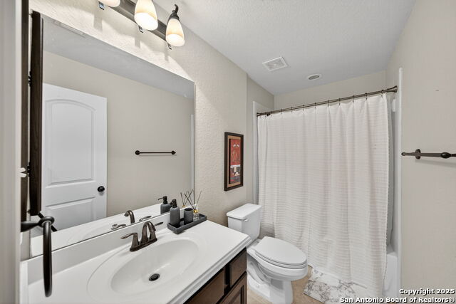 San Antonio, Texas, 78256, United States, 4 Bedrooms Bedrooms, ,4 BathroomsBathrooms,Residential,For Sale,1996381