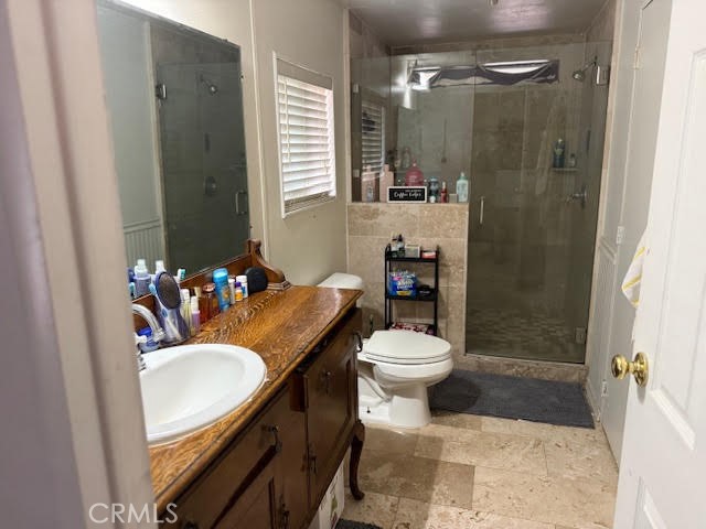 Temecula, California, 92592, United States, 6 Bedrooms Bedrooms, ,4 BathroomsBathrooms,Residential,For Sale,2035753