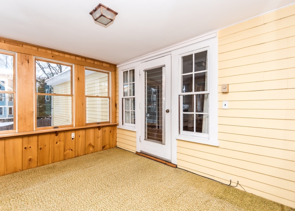 Waltham, Massachusetts, 02451, United States, 5 Bedrooms Bedrooms, ,3 BathroomsBathrooms,Residential,For Sale,1708573