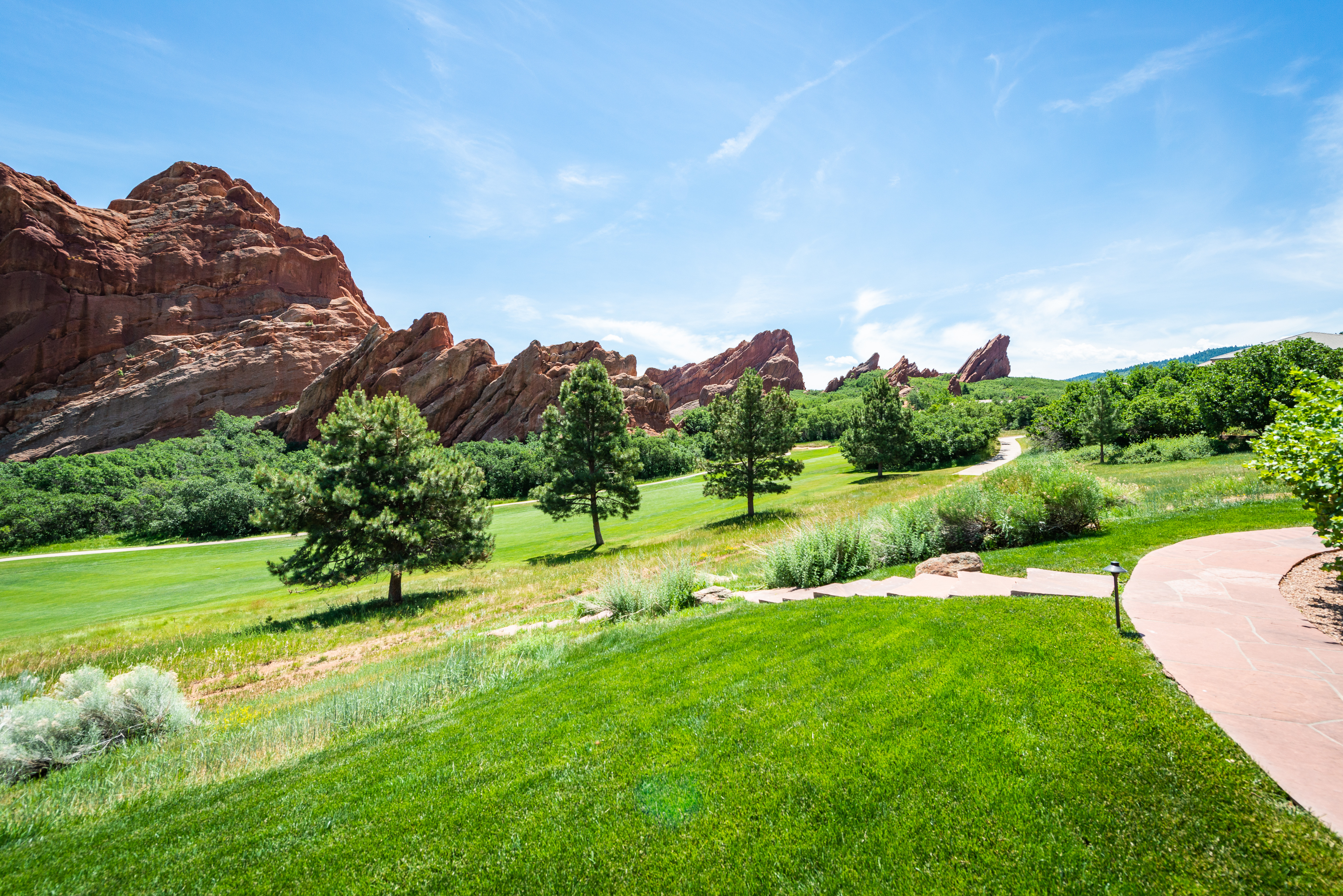  Urban Contemporary Home Tucked Into the Scenic Foothills of Sterling Ranch - 物件實景