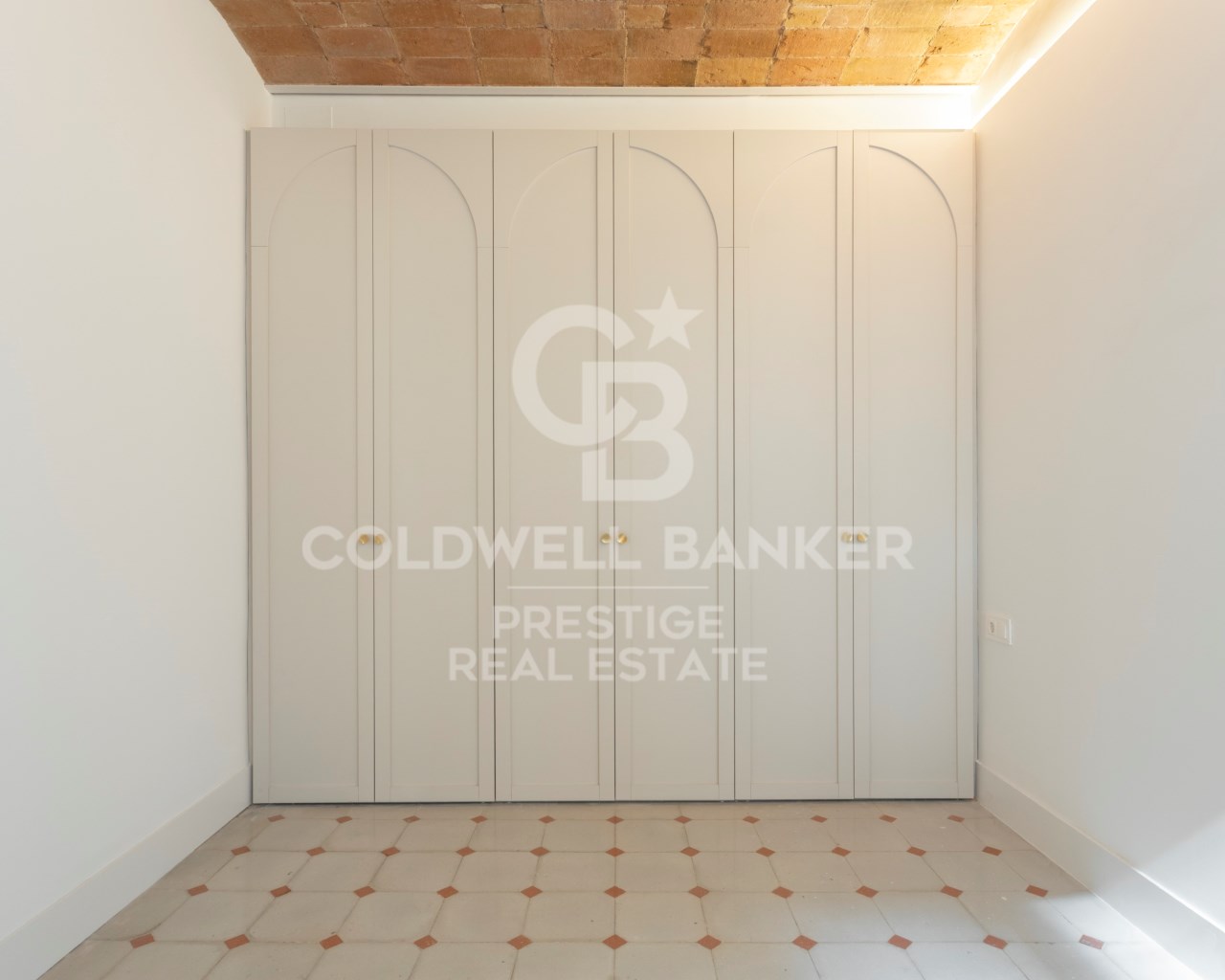 Barcelona, Catalonia, ES, 3 Bedrooms Bedrooms, ,2 BathroomsBathrooms,Residential,For Sale,1794686