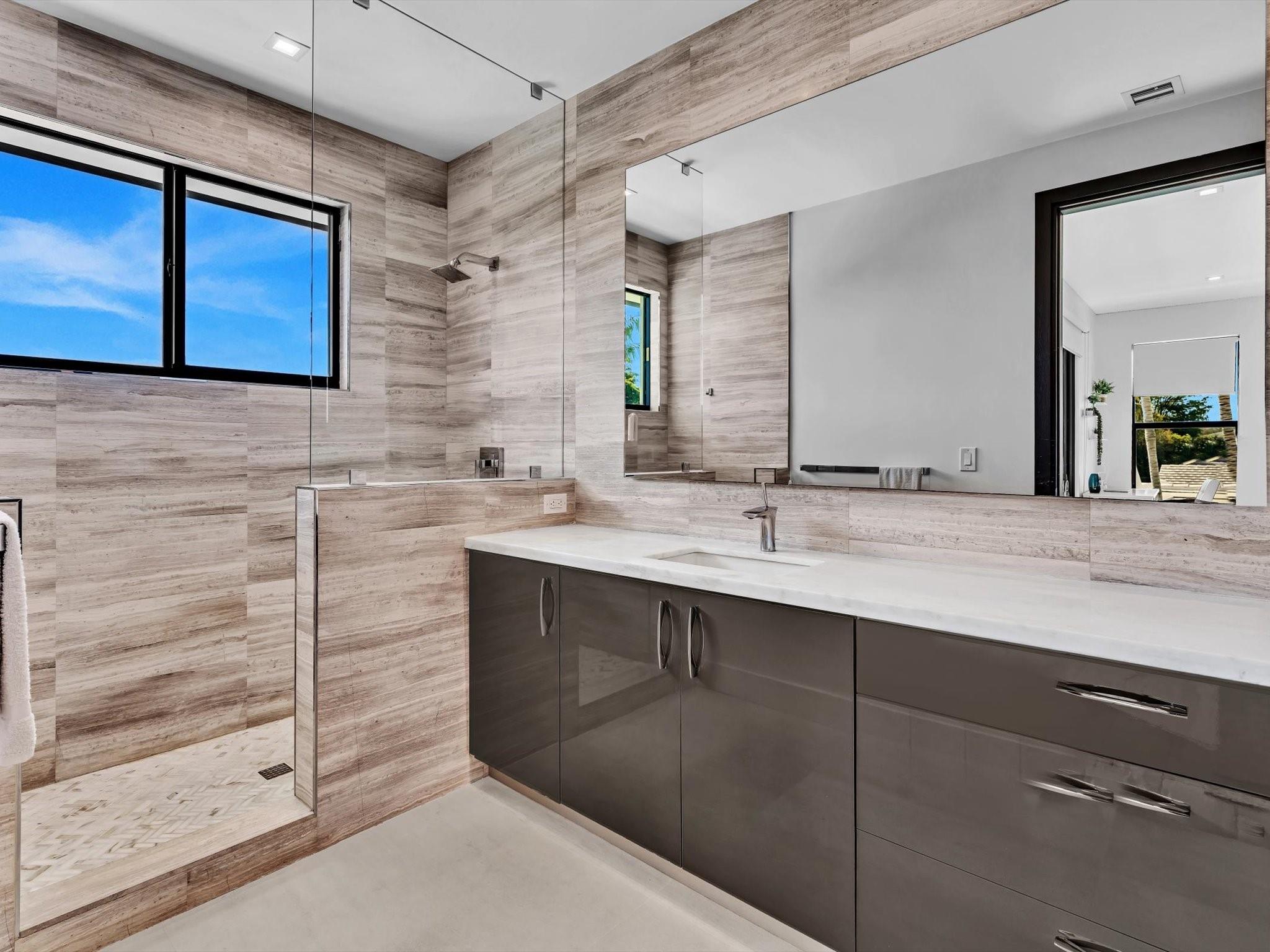 4621 NE 25th Ave, Fort Lauderdale, Florida, 33308, United States, 7 Bedrooms Bedrooms, ,8 BathroomsBathrooms,Residential,For Sale,4621 NE 25th Ave,1685407