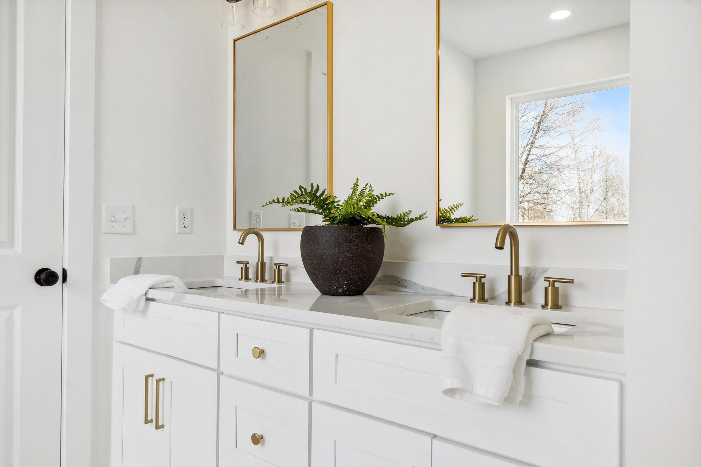 Dunlap, Tennessee, 37327, United States, 4 Bedrooms Bedrooms, ,3 BathroomsBathrooms,Residential,For Sale,1974830