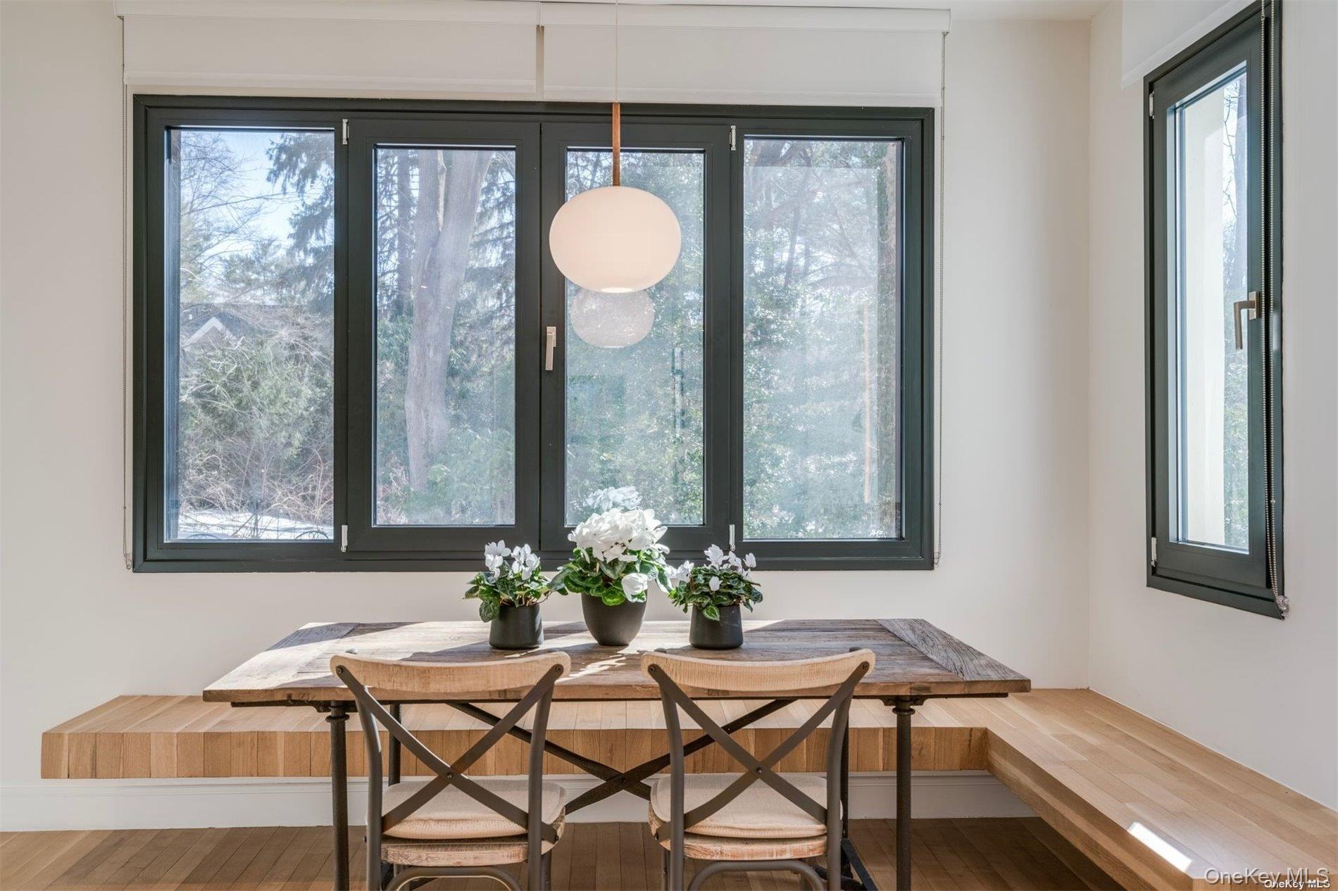  8 Frost Creek Dr, Locust Valley, NY, 11560 - 物件實景