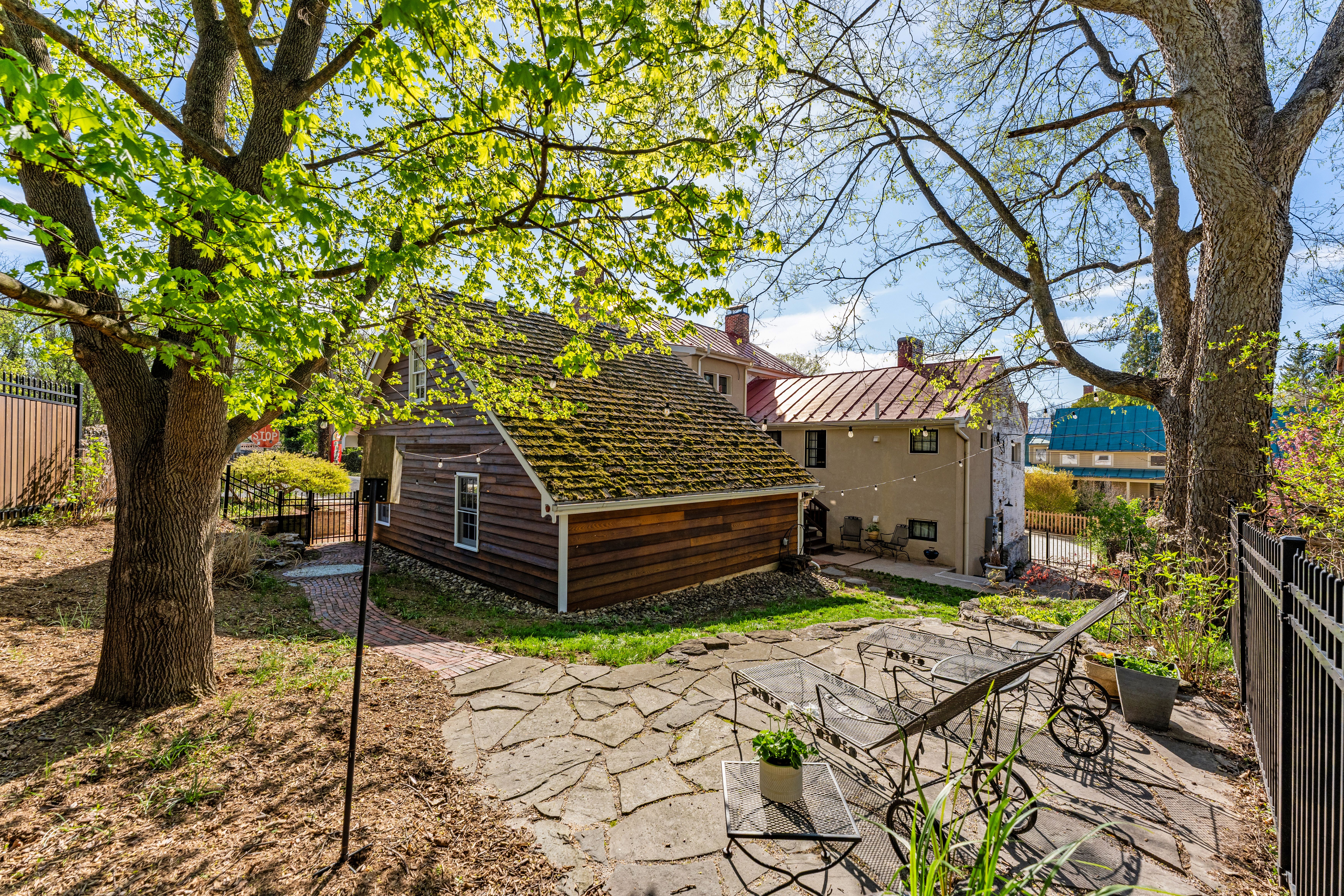  301 E German Street, Shepherdstown, WV, 25443 - 物件實景