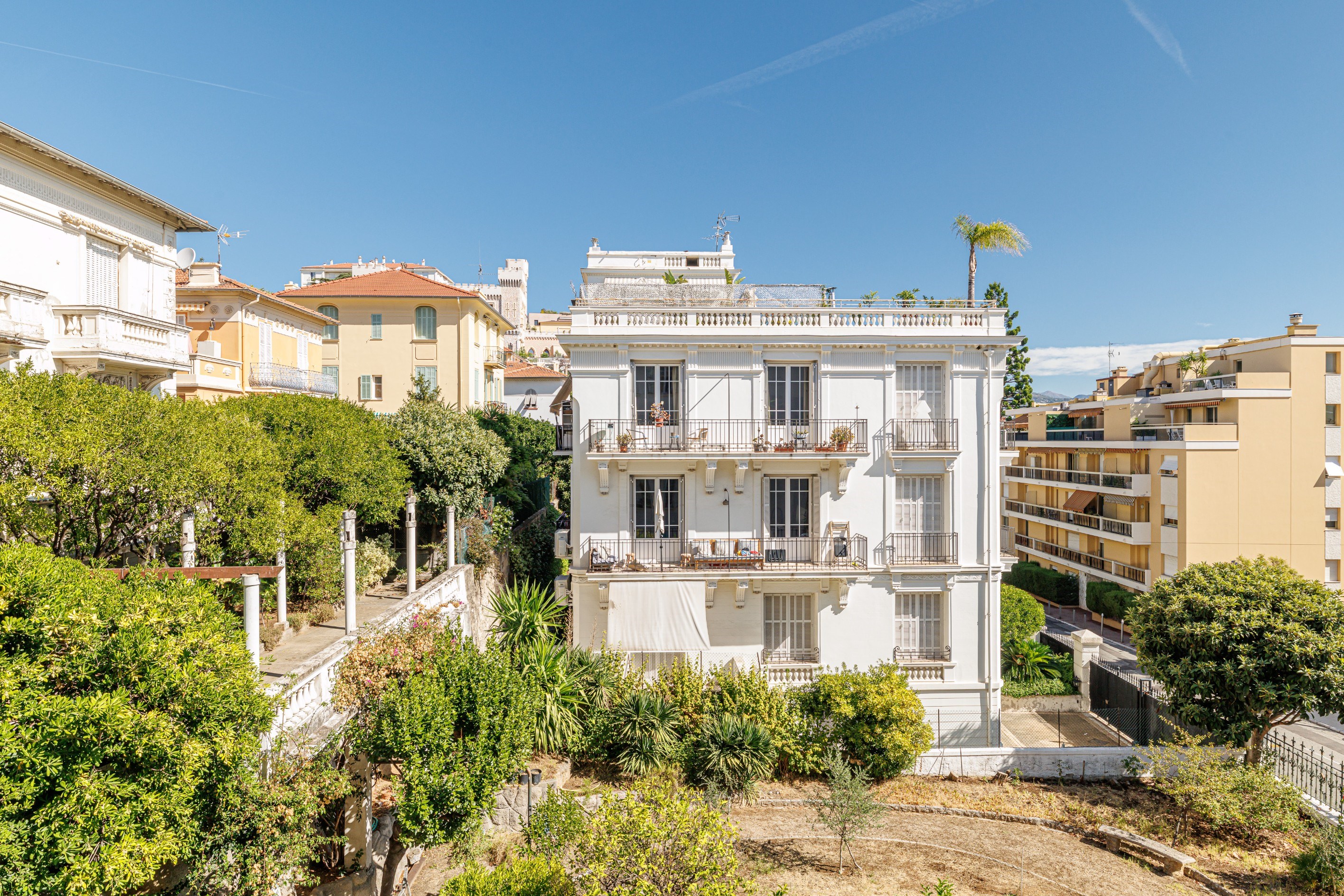  Nice Baumettes, renovated one bedroom apartment with study in an Art Deco build… - 物件實景