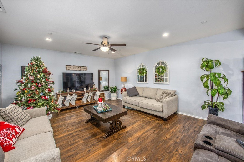 Calimesa, California, 92320, United States, 5 Bedrooms Bedrooms, ,3 BathroomsBathrooms,Residential,For Sale,2005696