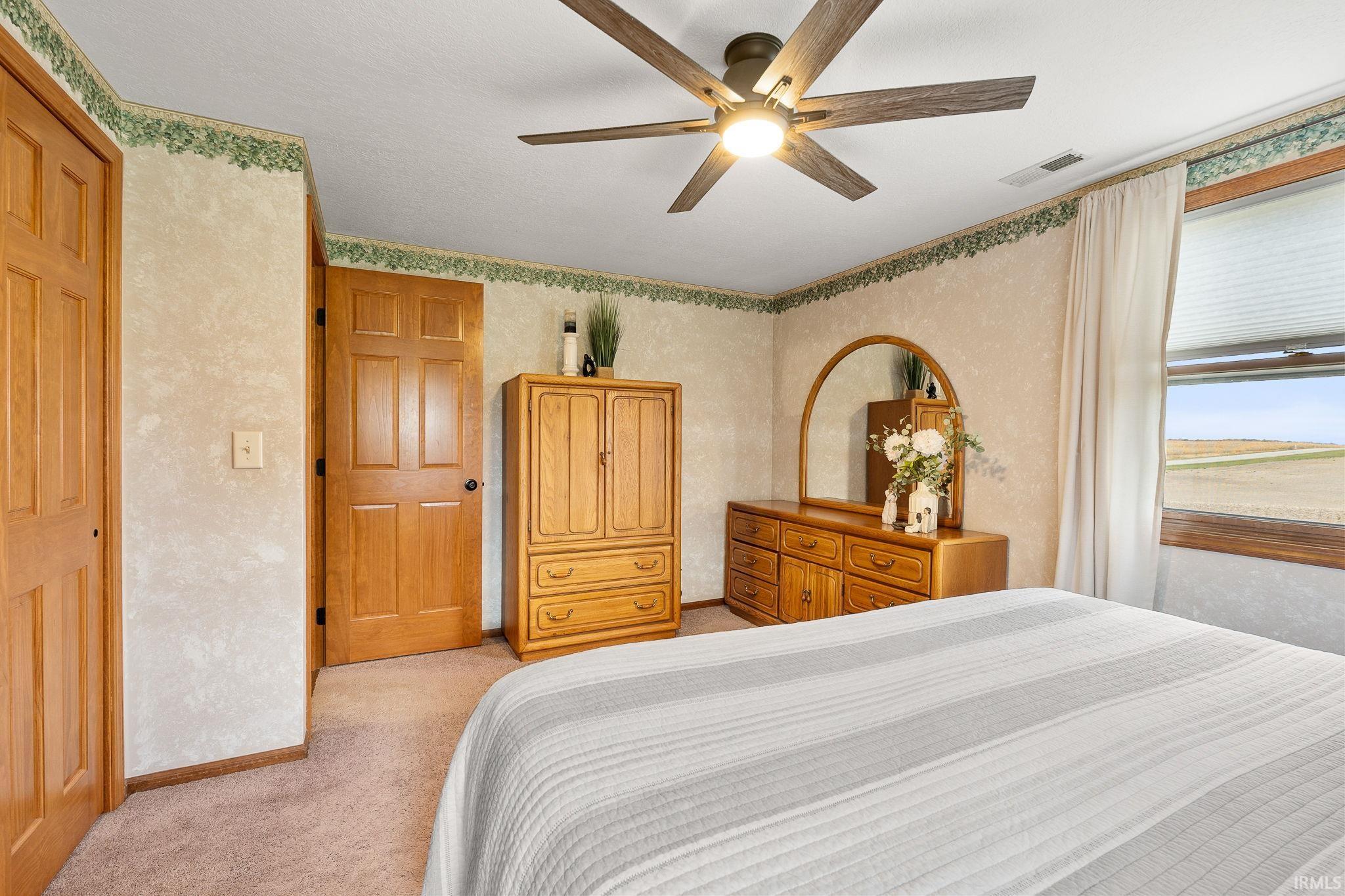 Angola, Indiana, 46703, United States, 3 Bedrooms Bedrooms, ,2 BathroomsBathrooms,Residential,For Sale,1986124