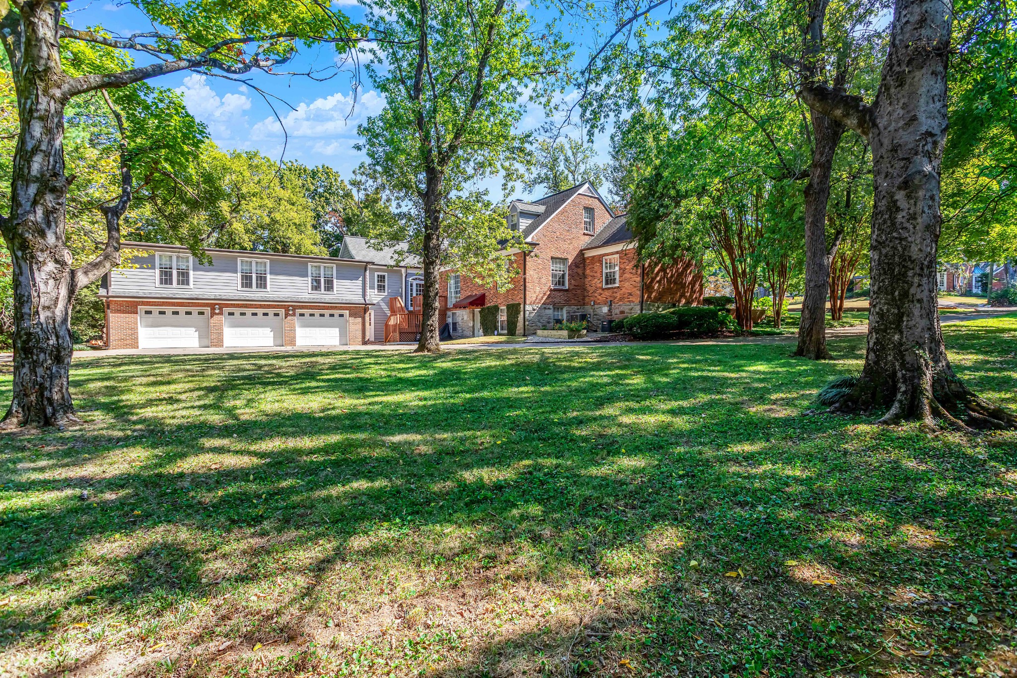  2301 Oxford Rd, Nashville, TN, 37215 - 物件實景