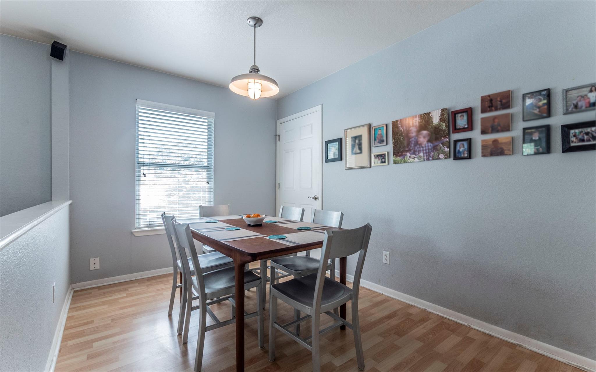 Austin, Texas, 78702, United States, 3 Bedrooms Bedrooms, ,1 BathroomBathrooms,Residential,For Sale,1887406