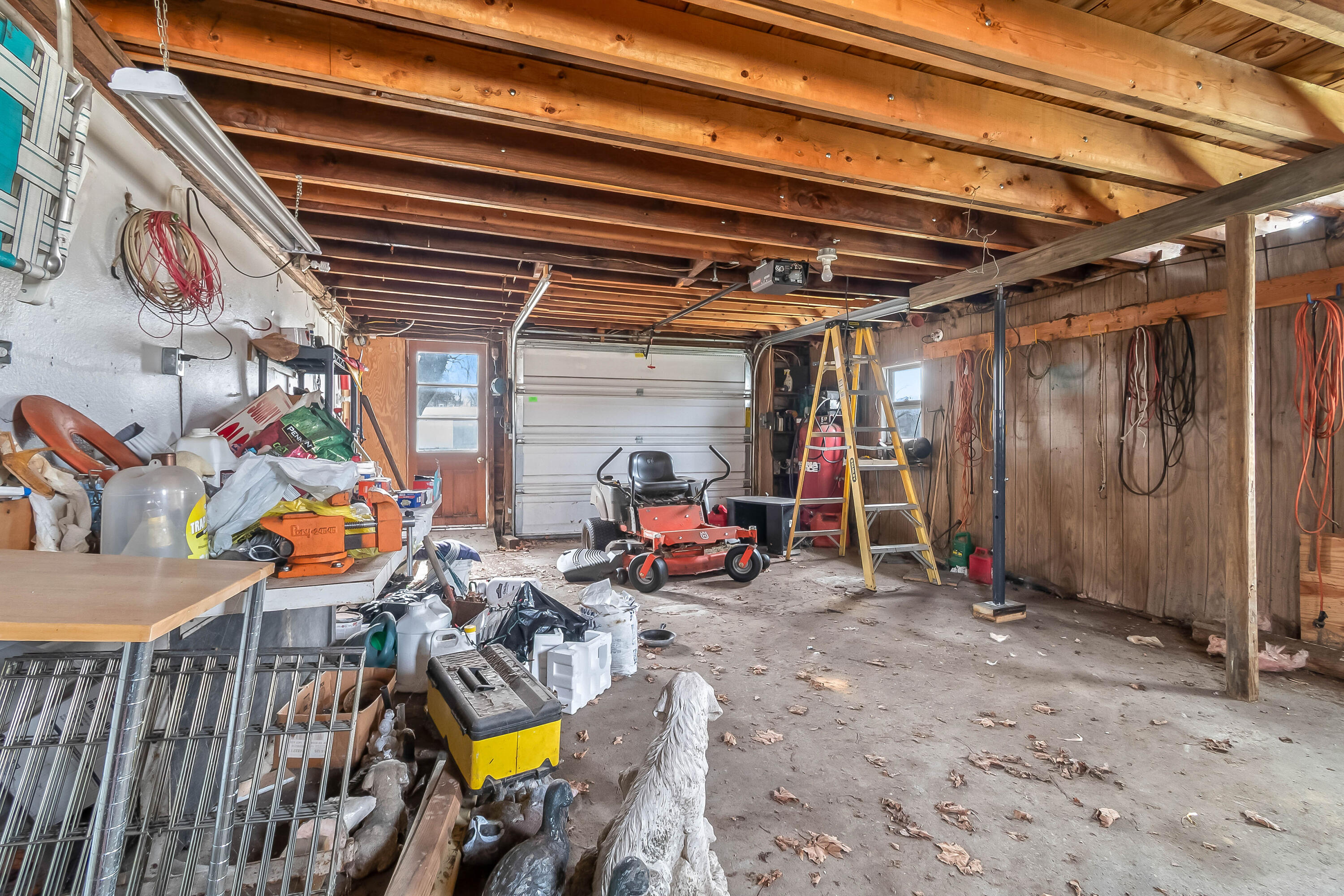 Hillsdale, Michigan, 49242, United States, 3 Bedrooms Bedrooms, ,2 BathroomsBathrooms,Residential,For Sale,2030822