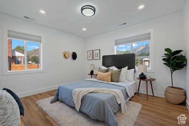 Holladay, Utah, 84121, United States, 4 Bedrooms Bedrooms, ,3 BathroomsBathrooms,Residential,For Sale,1984461