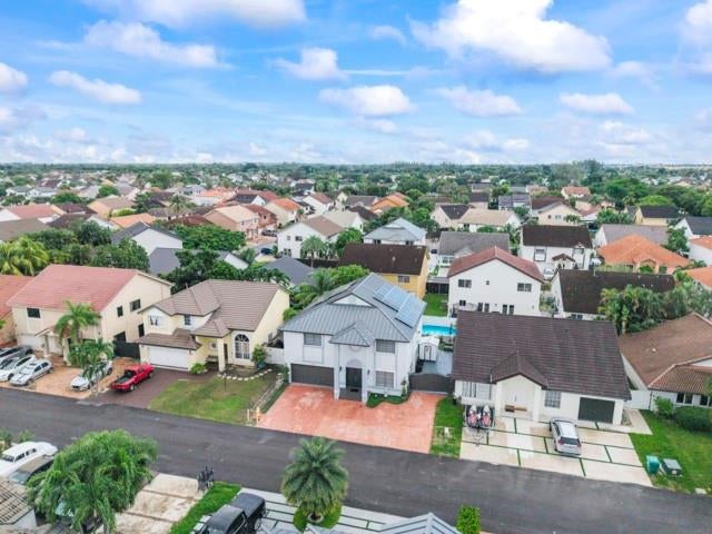 Hialeah, Florida, 33015, United States, 5 Bedrooms Bedrooms, ,3 BathroomsBathrooms,Residential,For Sale,1977900
