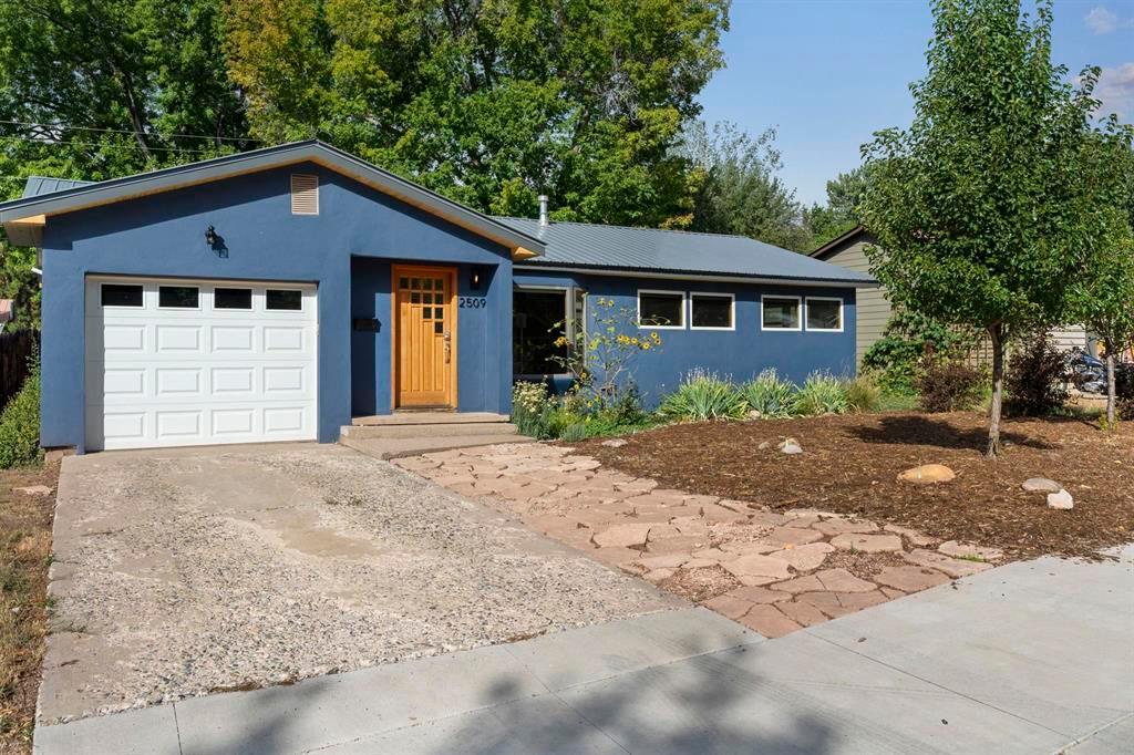 Durango, Colorado, 81301, United States, 3 Bedrooms Bedrooms, ,2 BathroomsBathrooms,Residential,For Sale,1947970