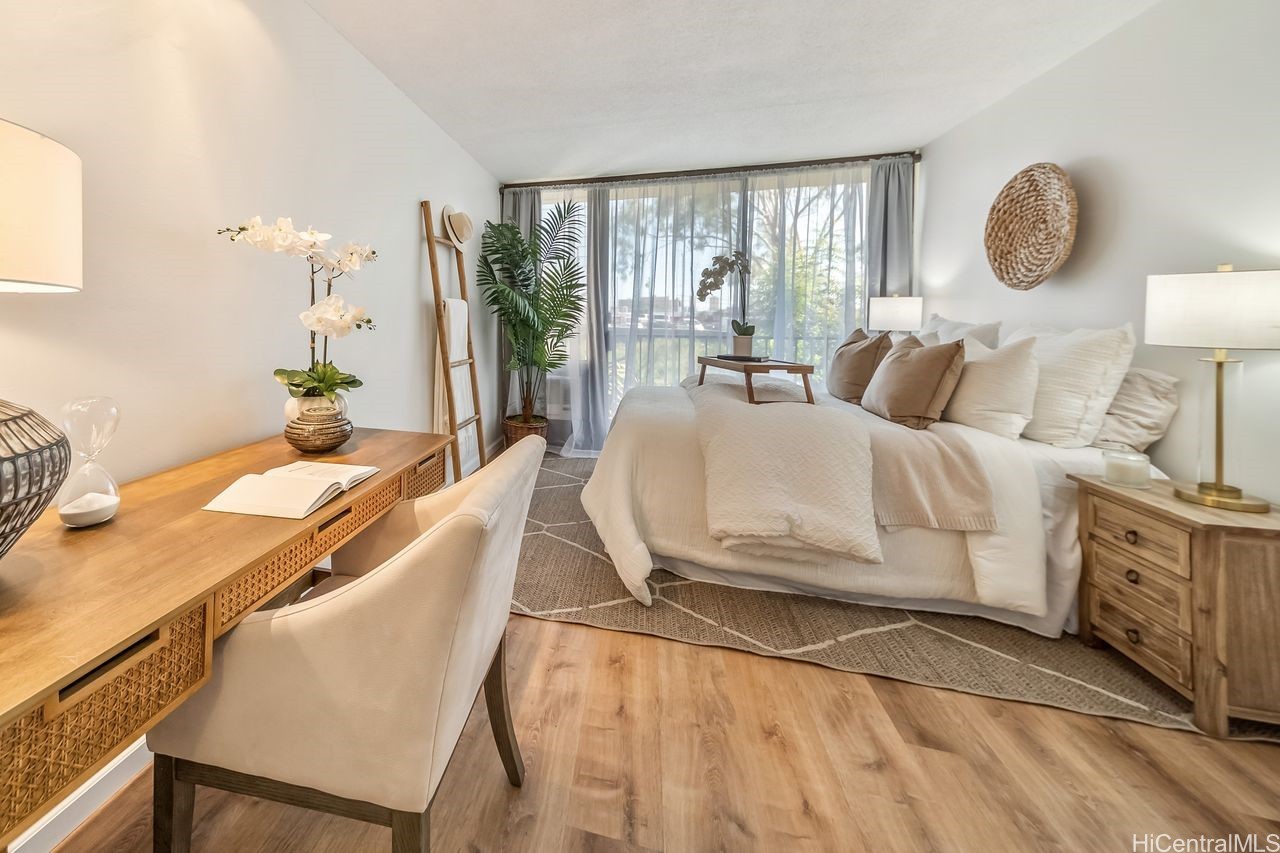 Honolulu, Hawaii, 96816, United States, 2 Bedrooms Bedrooms, ,2 BathroomsBathrooms,Residential,For Sale,1836905