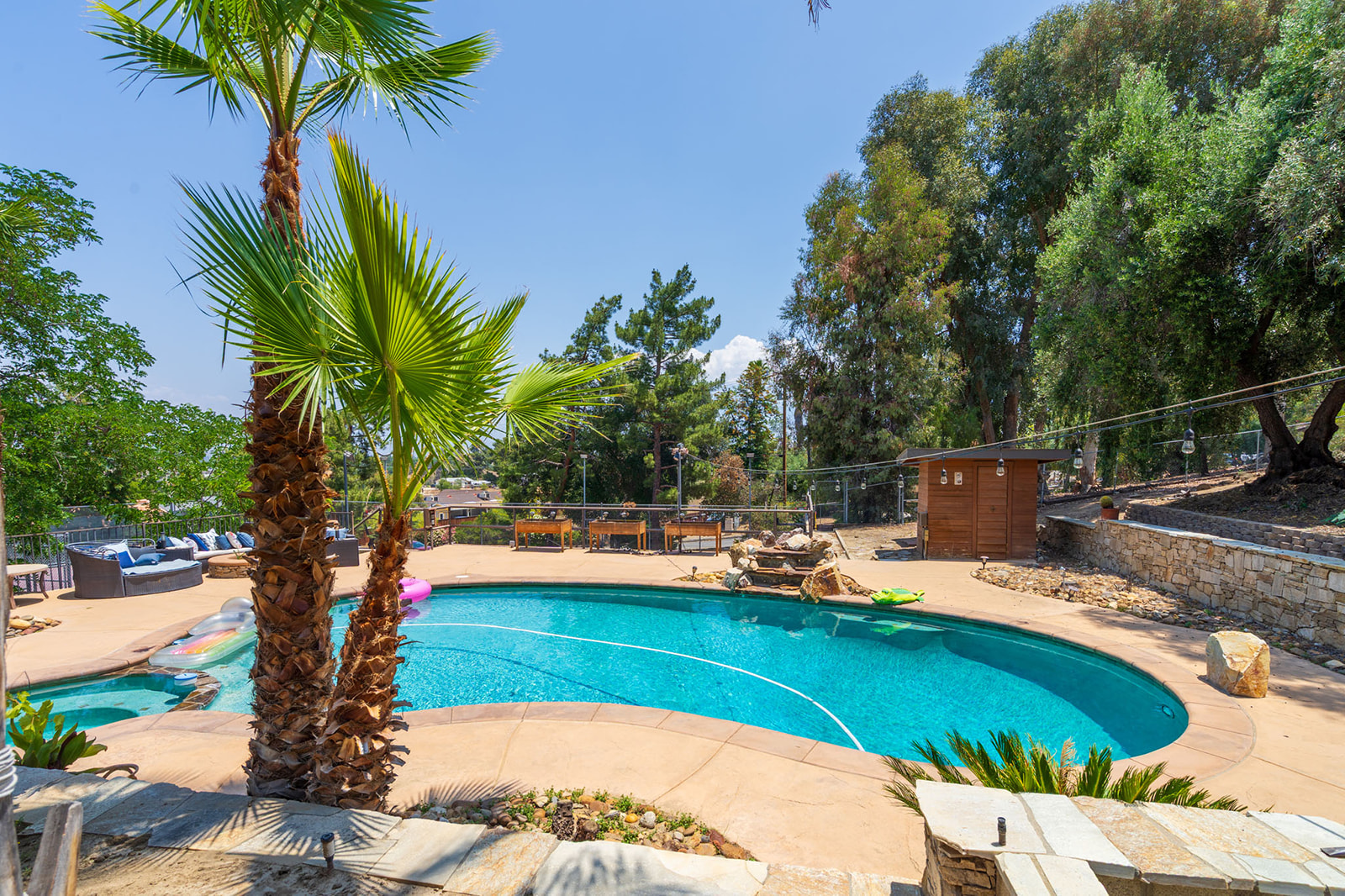 Hemet, California, 92544, United States, 6 Bedrooms Bedrooms, ,6 BathroomsBathrooms,Residential,For Sale,1849818