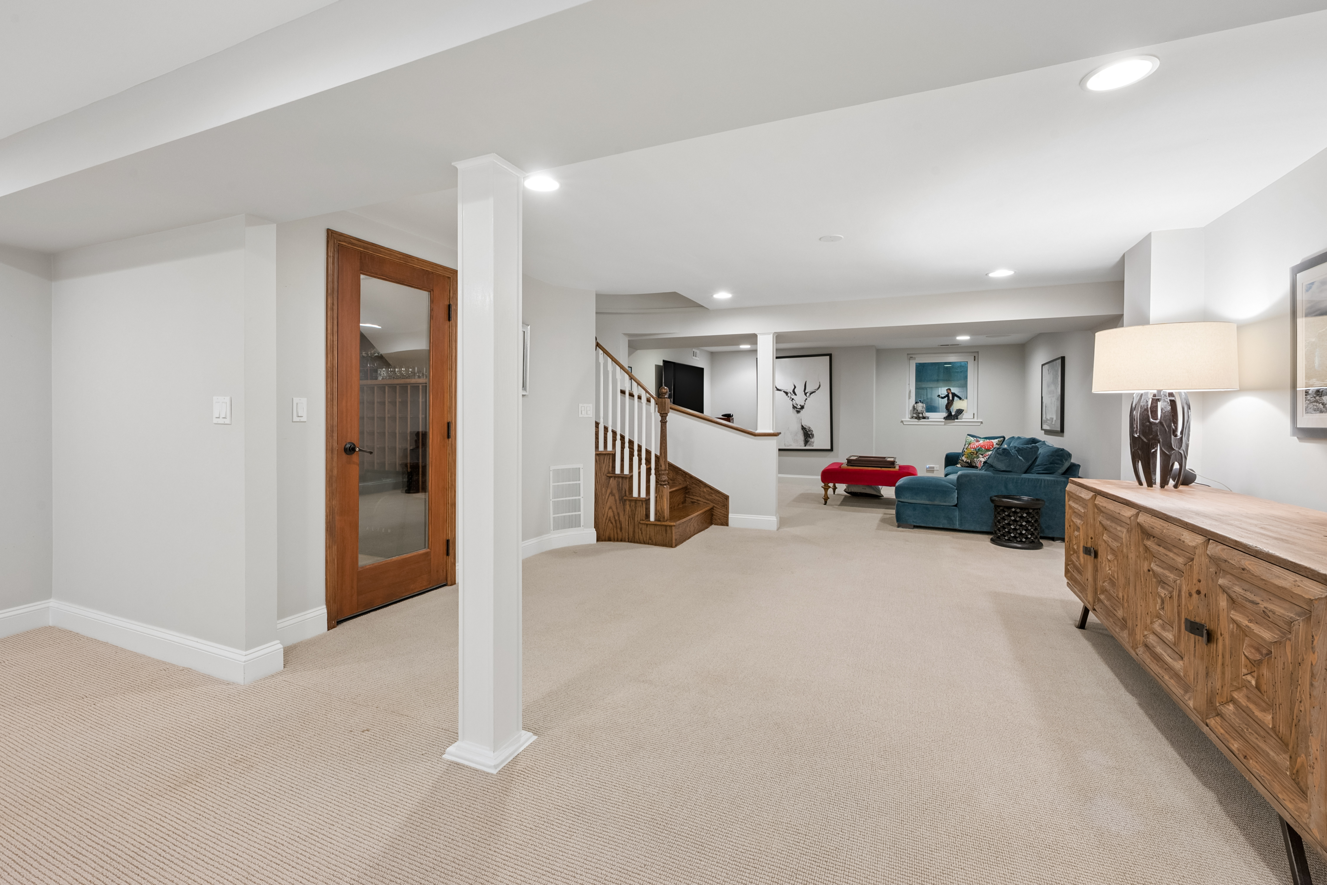  Rare, Fully Renovated, Updated Home Offering Move-In-Ready Luxury - 物件實景
