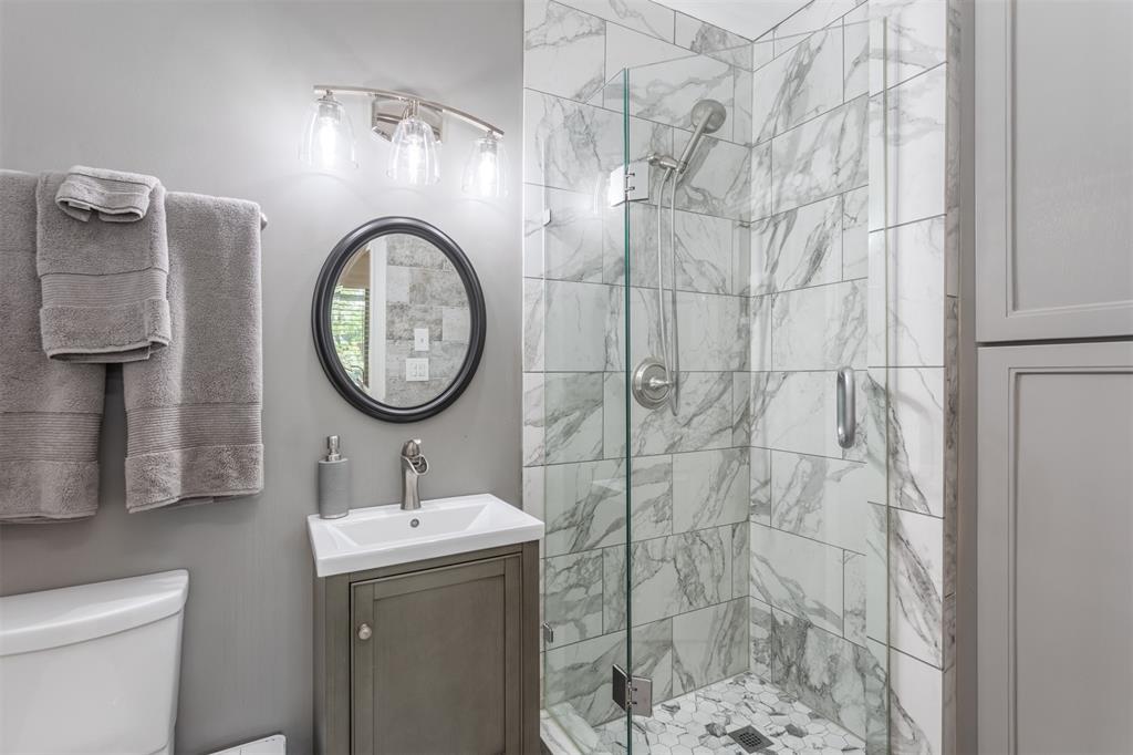 Dallas, Texas, 75229, United States, 4 Bedrooms Bedrooms, ,3 BathroomsBathrooms,Residential,For Sale,1751224