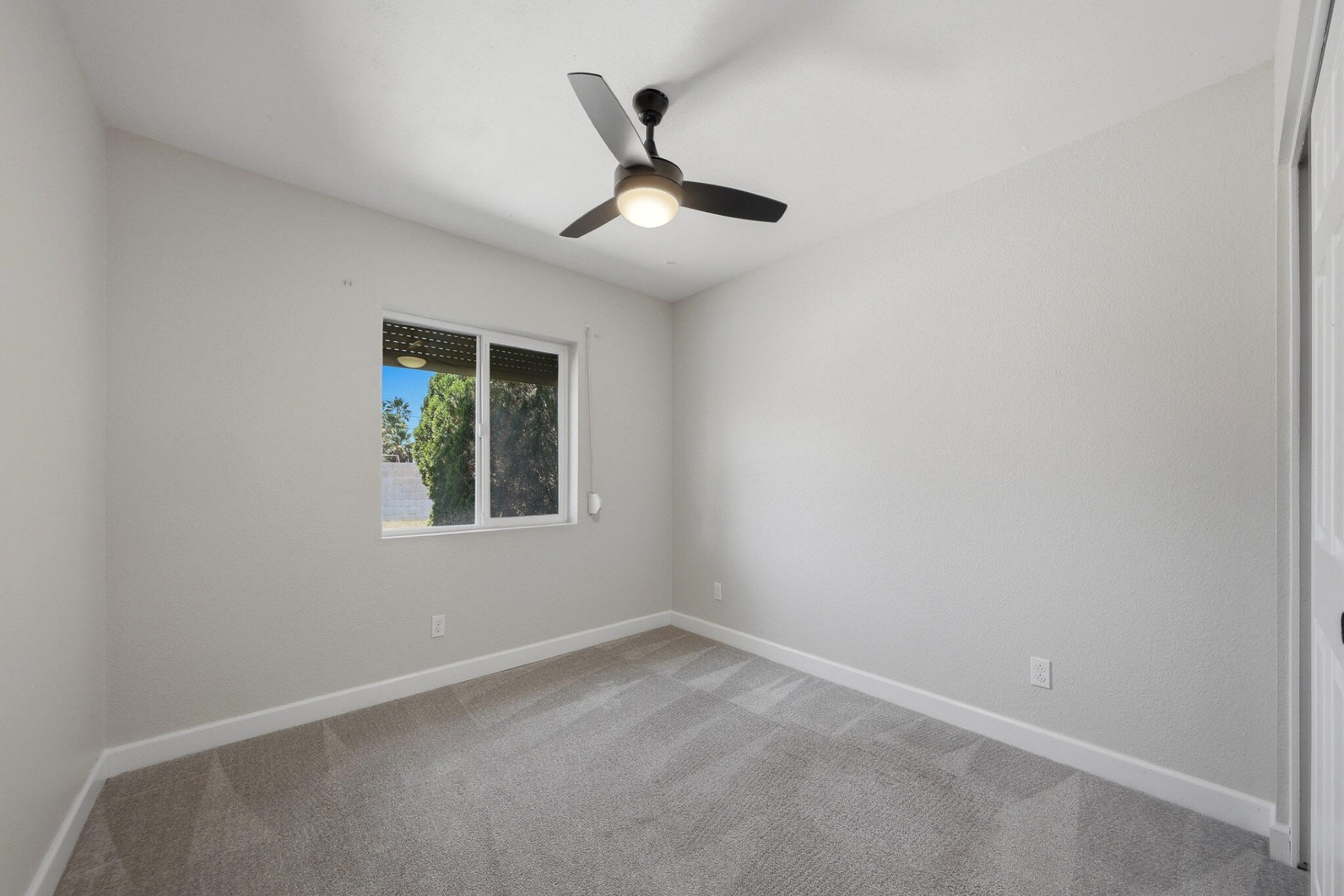  906 W Saint John Road¦Phoenix, AZ - 物件實景