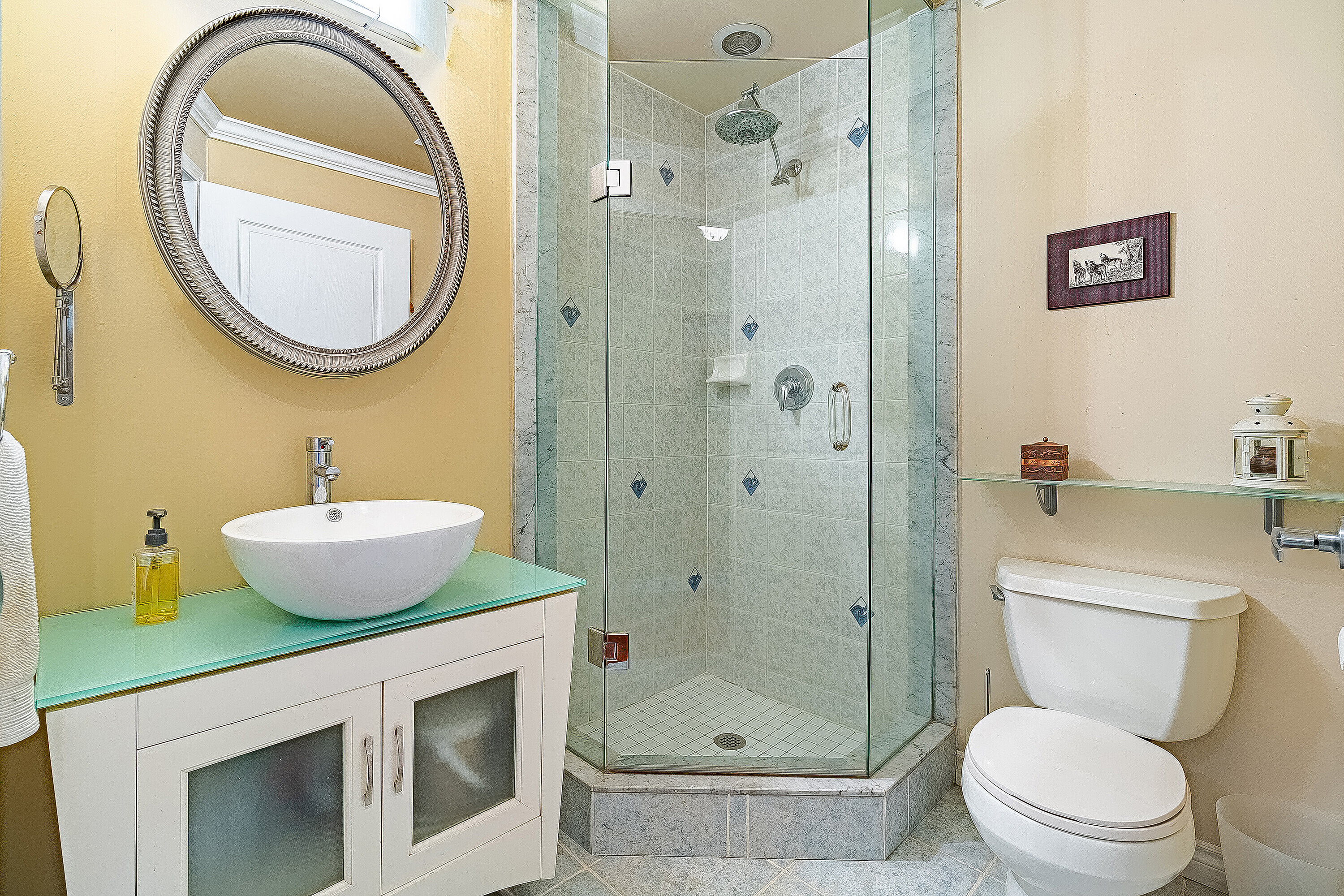  Stunning Waterfront Condo - 物件實景